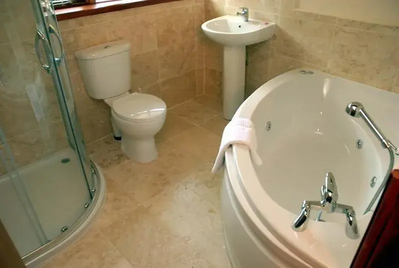 Superior Double Room - single occupancy in Hopbine House Superior Double Room - single occupancy in Hopbine House