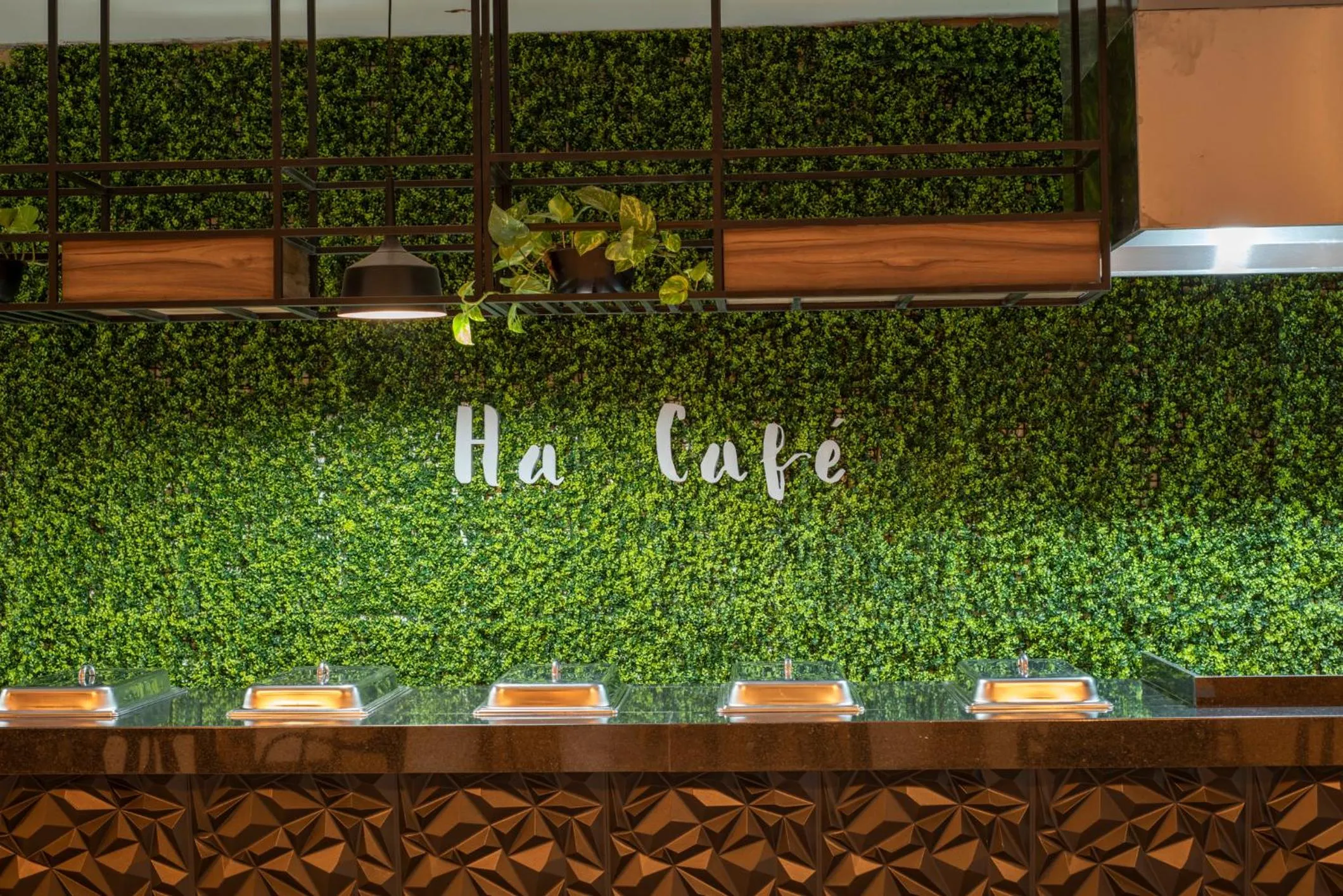 Property building in Hotel Ha