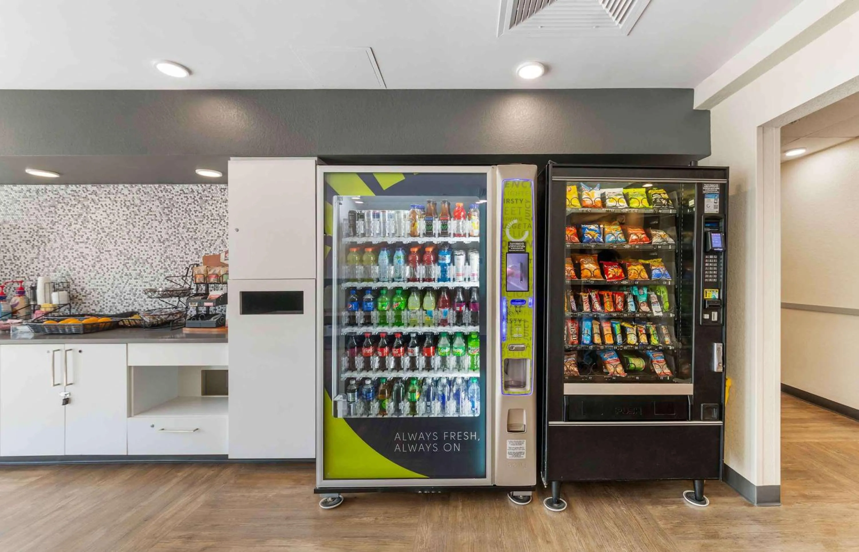 Breakfast in Extended Stay America Premier Suites - Miami - Airport - Doral - 25th Street