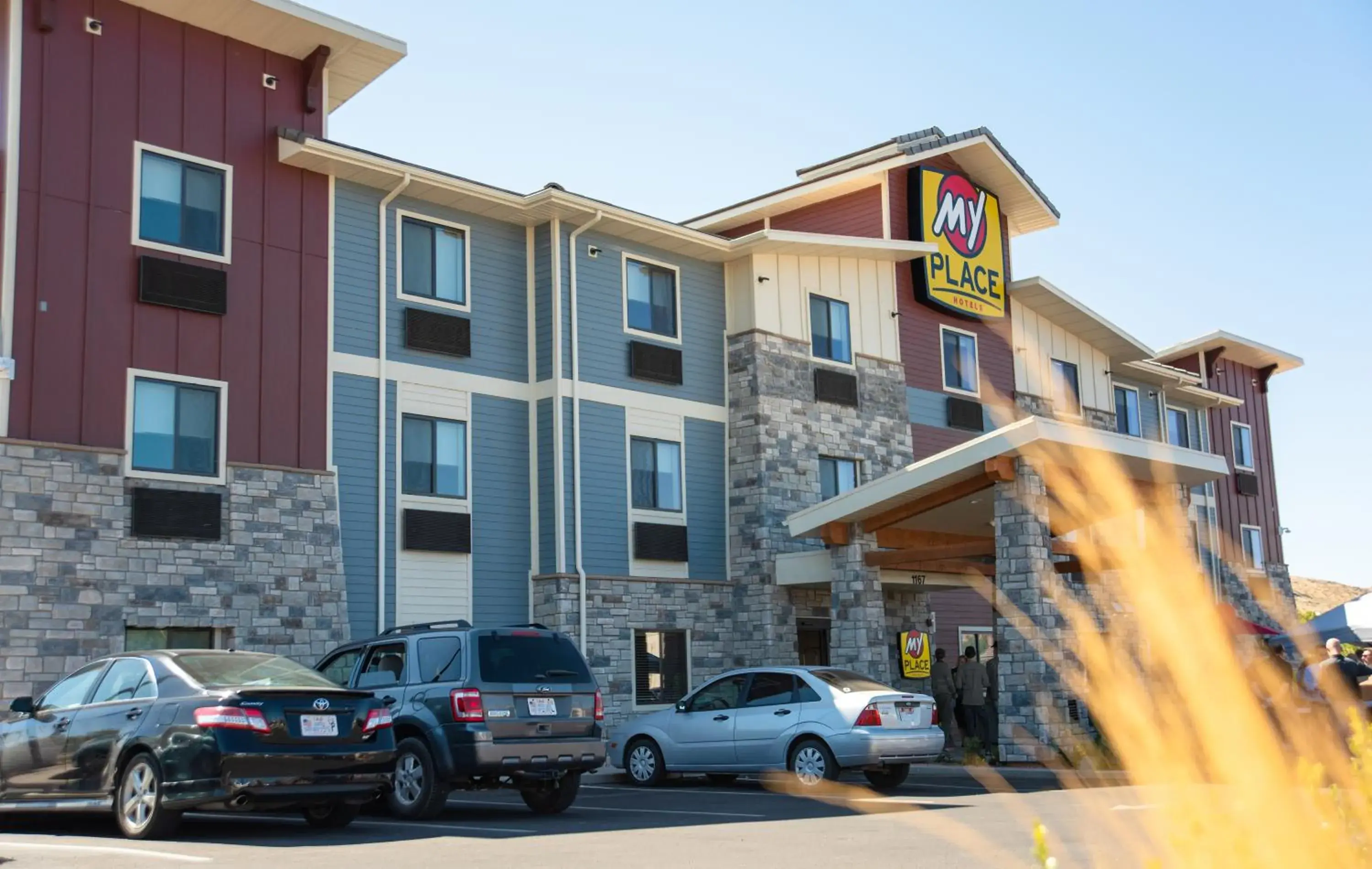 Property building in My Place Hotel-Hurricane, UT Property building in My Place Hotel-Hurricane, UT