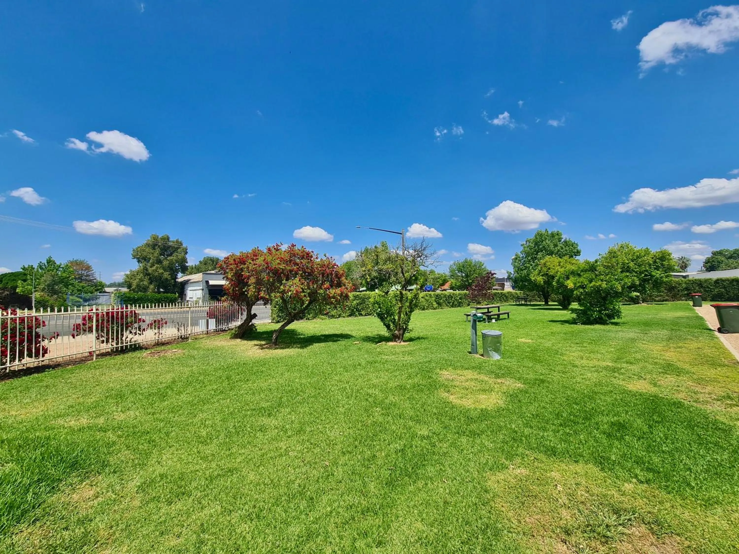 Area and facilities in Bridge Motel Wellington