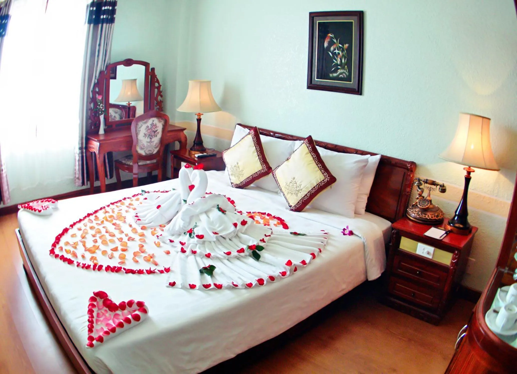 Bed in NINH KIEU 2 HOTEL