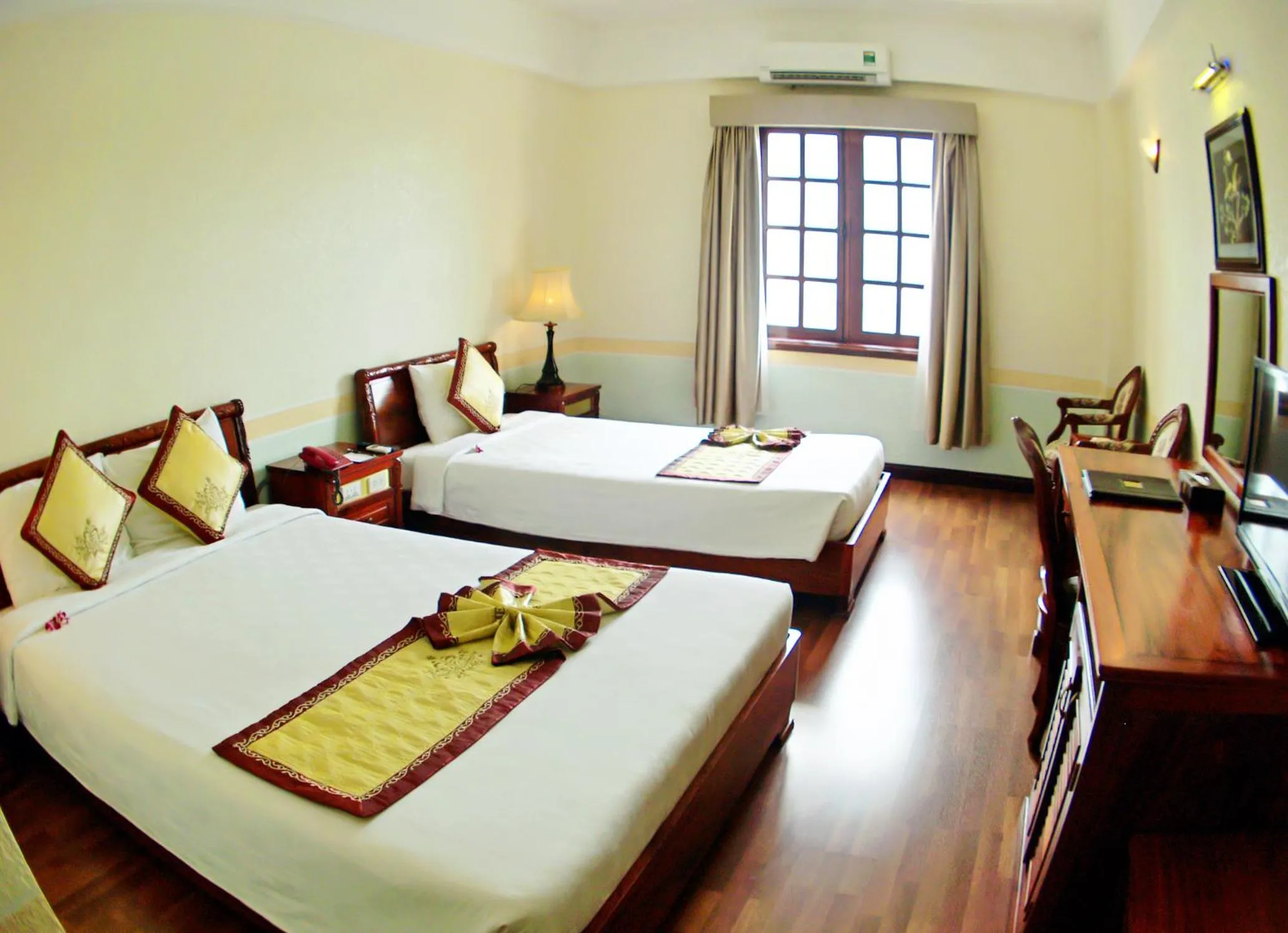 Bed in NINH KIEU 2 HOTEL