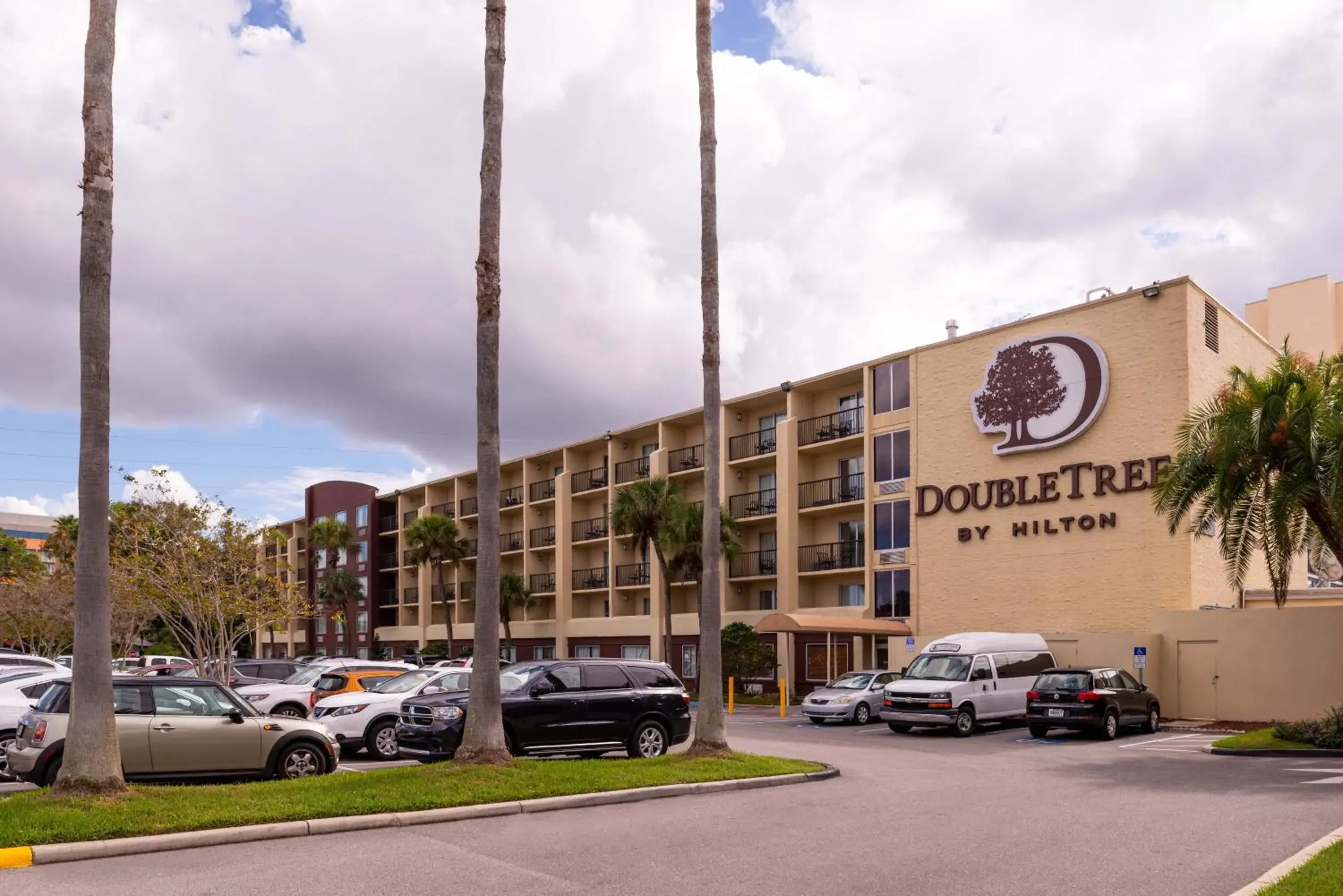 Facade/entrance, Property Building in DoubleTree by Hilton Hotel Tampa Airport-Westshore