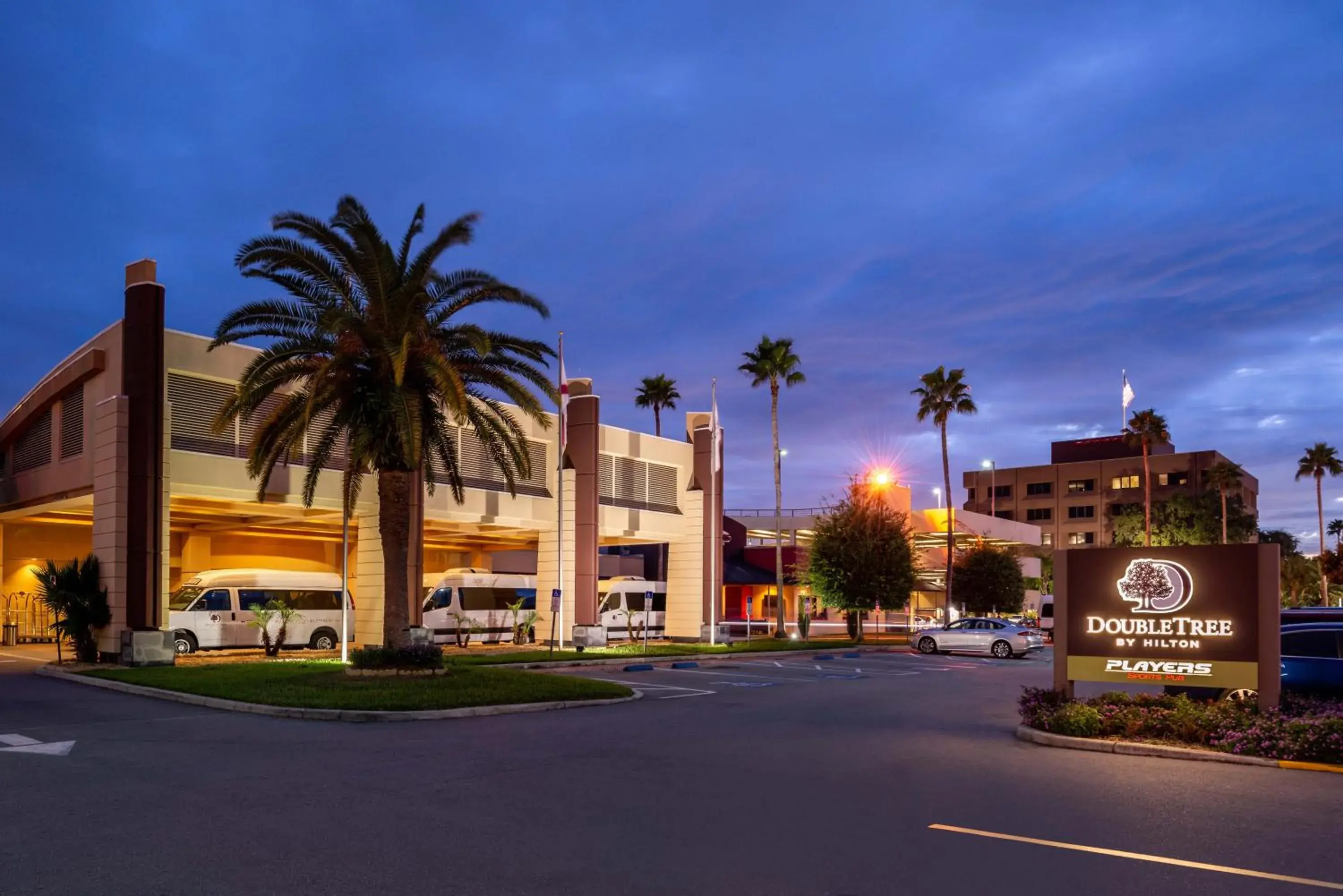 Facade/entrance, Property Building in DoubleTree by Hilton Hotel Tampa Airport-Westshore