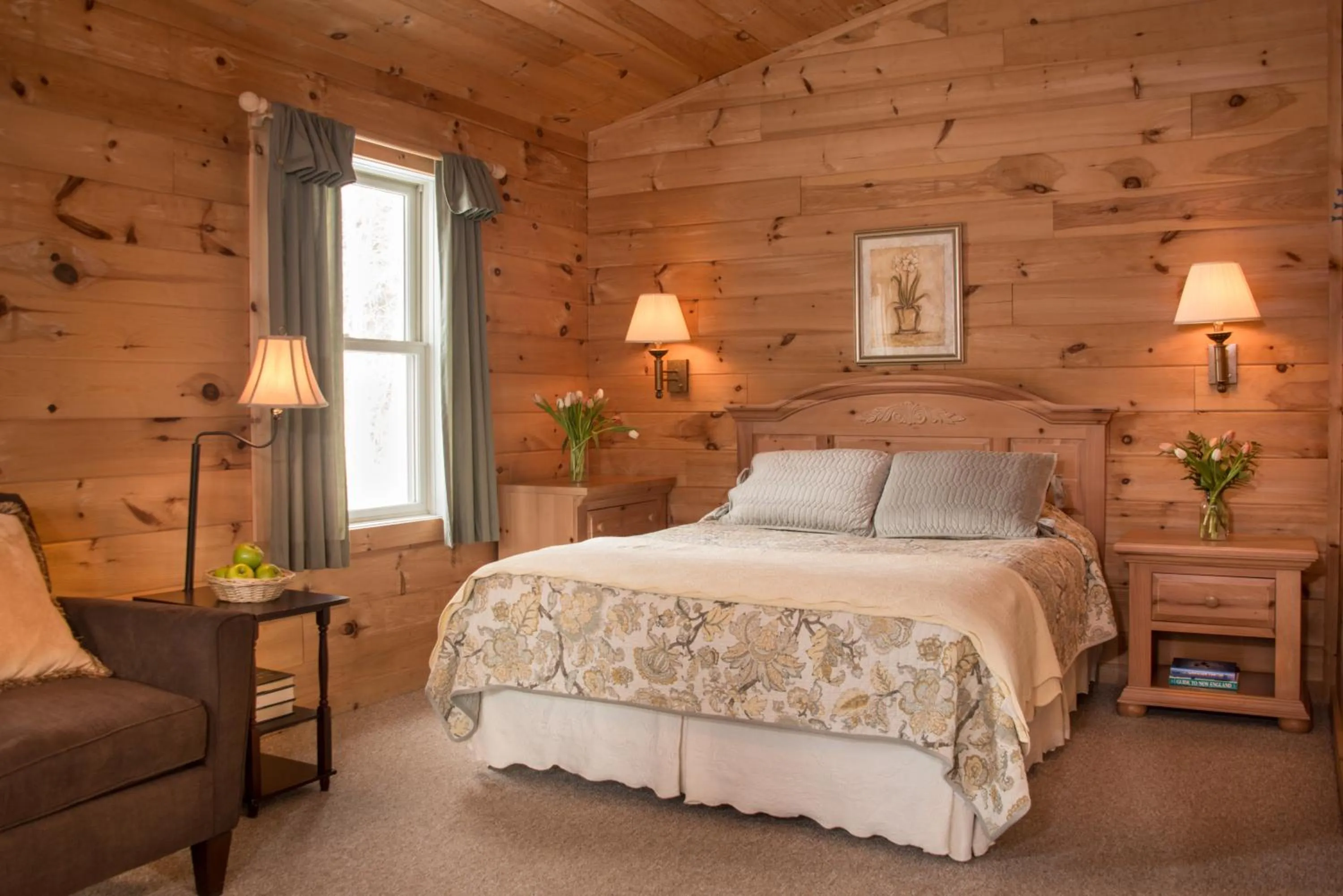 Bed in Sterling Ridge Resort