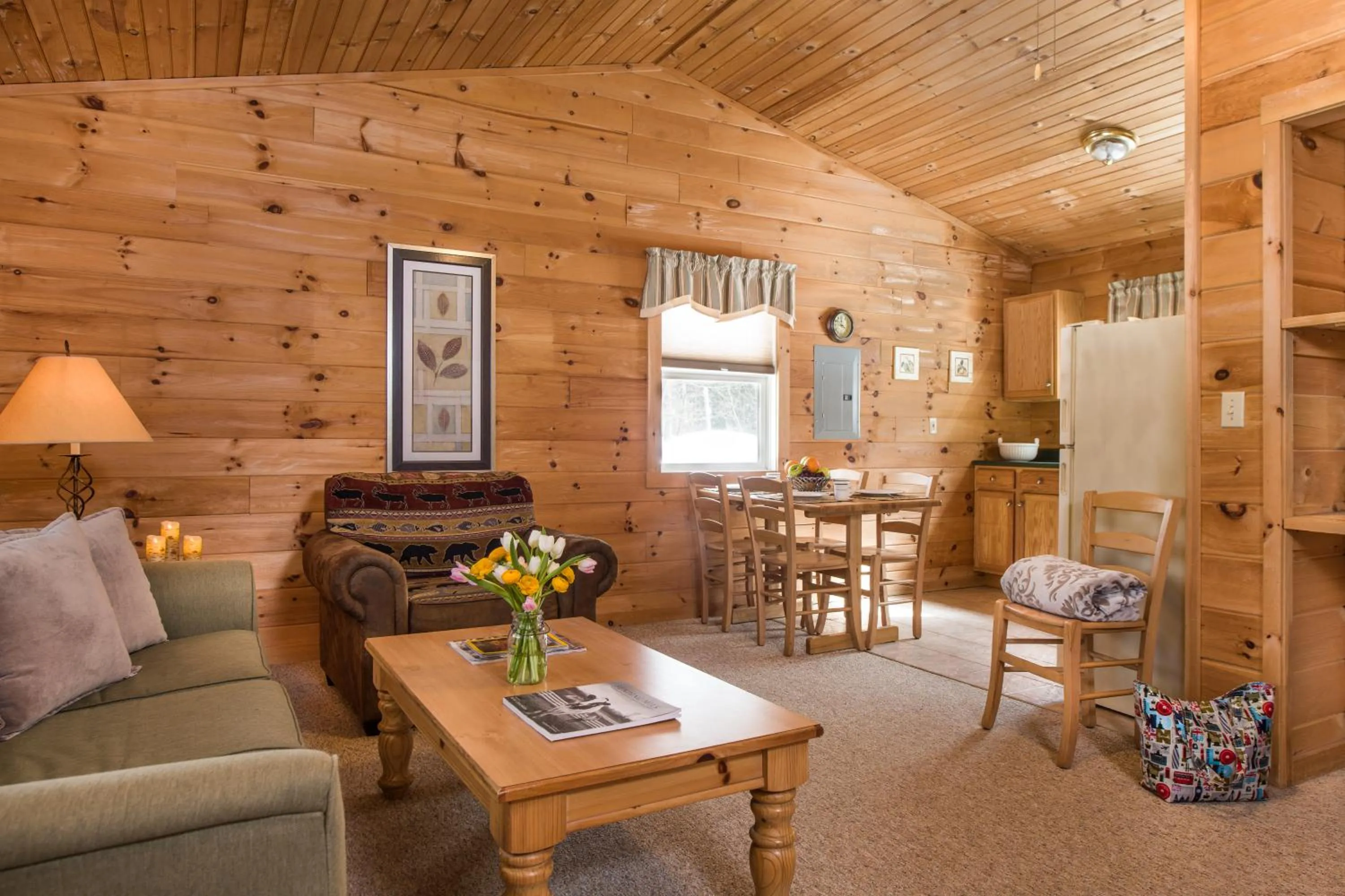 Living room in Sterling Ridge Resort