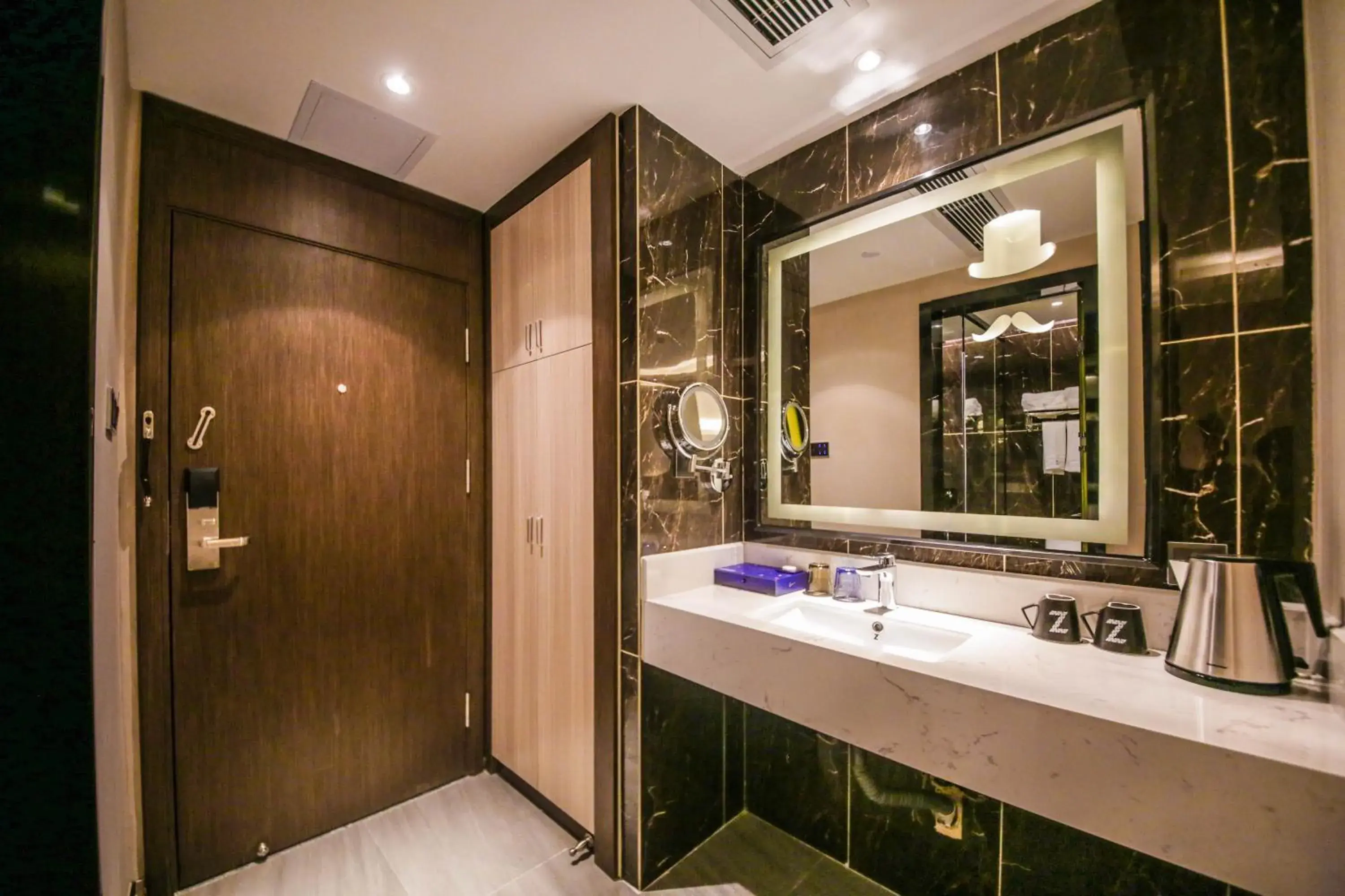 Chao Man Hotel(Guangzhou Pazhou Exhibition Center Chigang Subway Station) Chao Man Hotel(Guangzhou Pazhou Exhibition Center Chigang Subway Station)