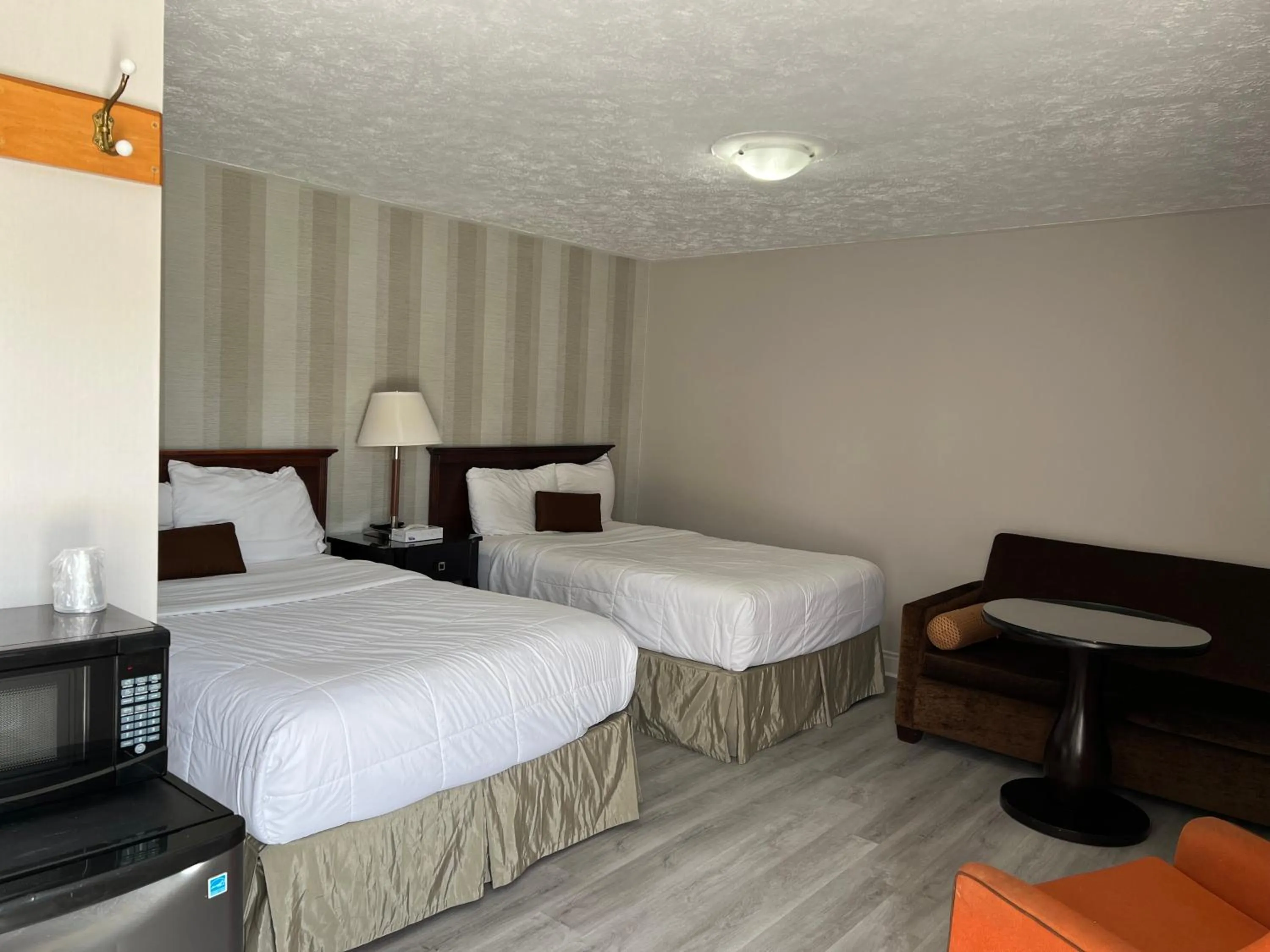 Bed in Wiarton Willys Inn