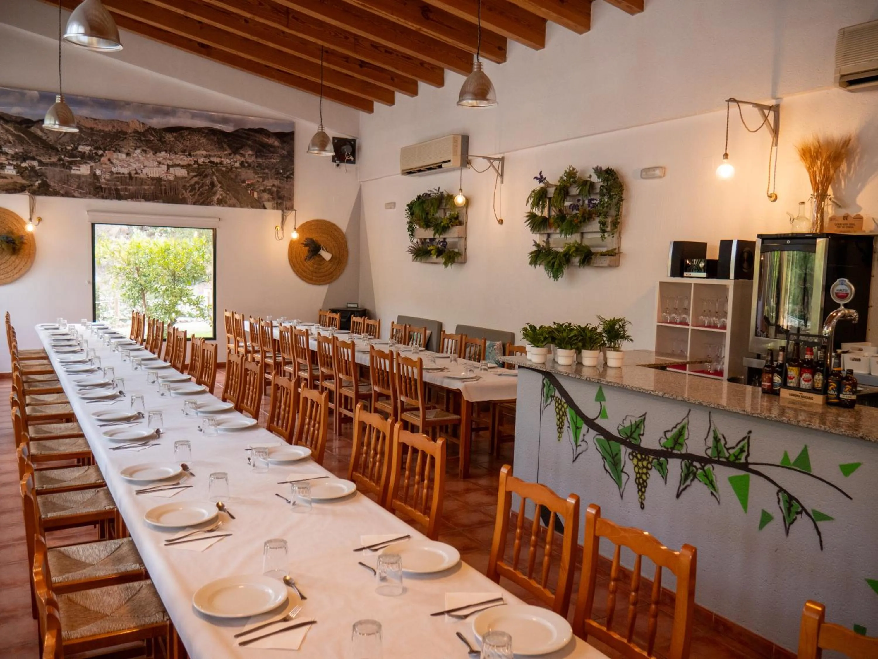 Restaurant/places to eat in El Cerrao-PauNatura