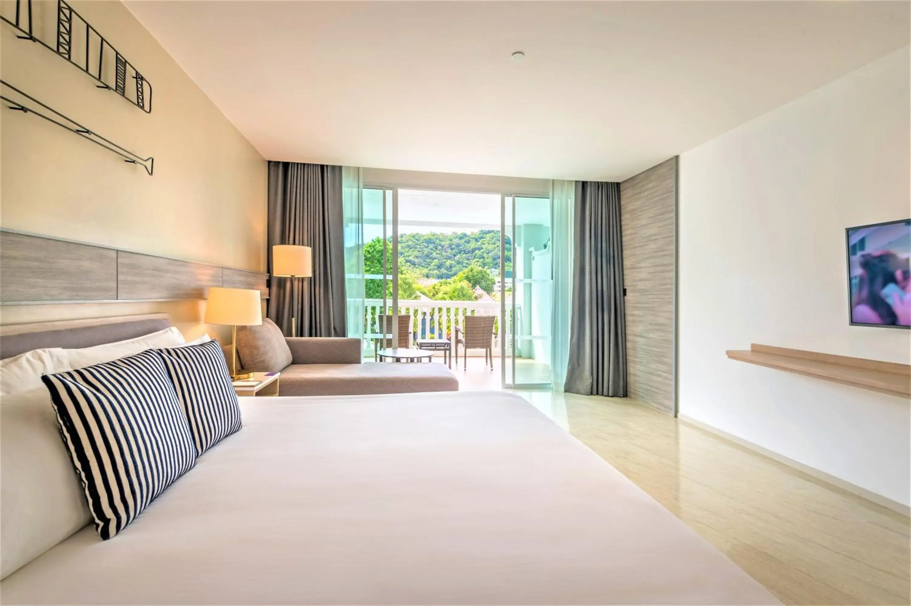 View (from property/room), Bed in Centara Ao Nang Beach Resort & Spa Krabi View (from property/room), Bed in Centara Ao Nang Beach Resort & Spa Krabi