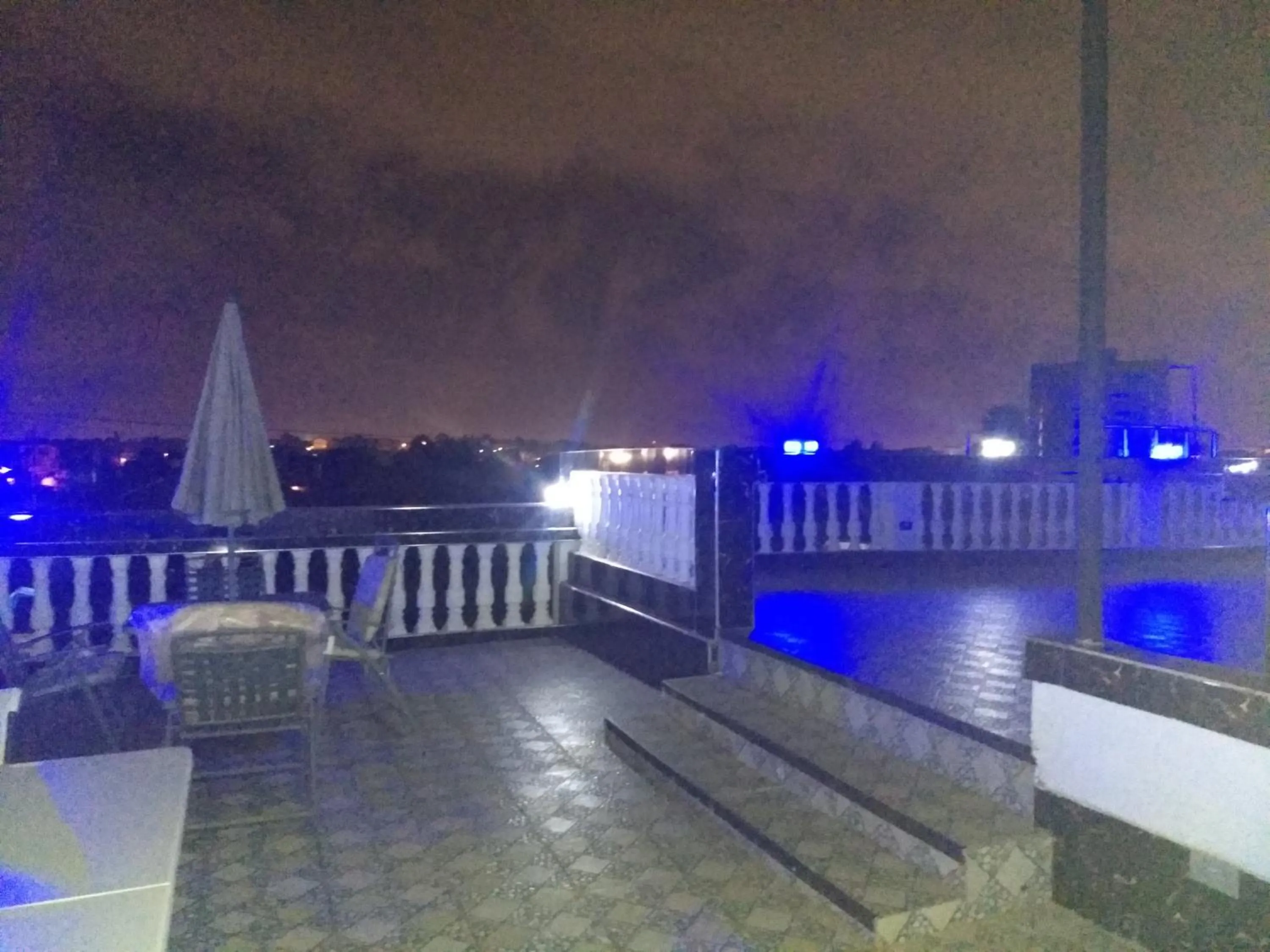 Nightclub / DJ in The Winford Boutique Hotel Achimota