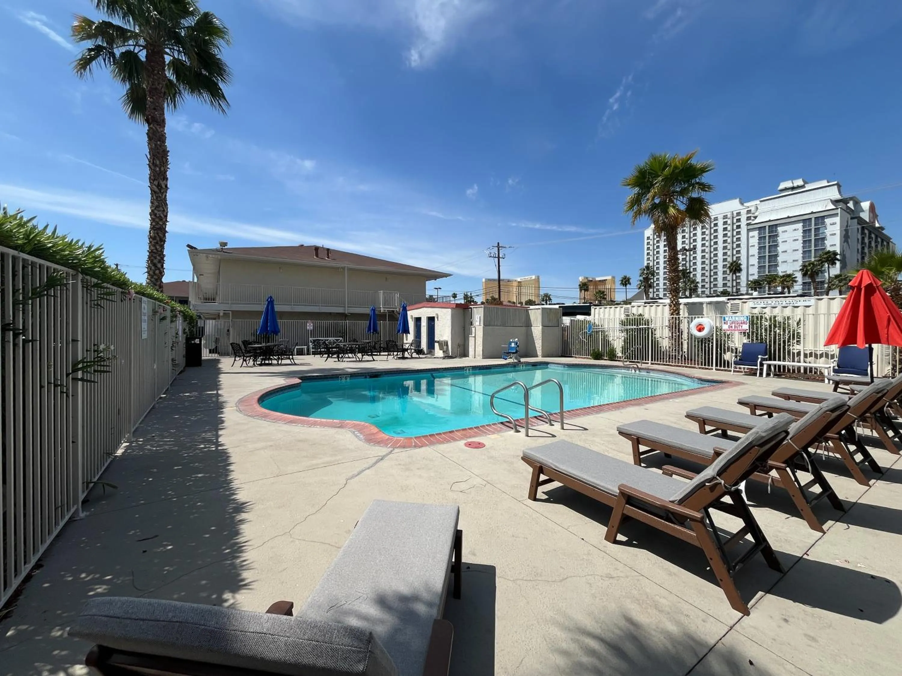 Swimming pool in Motel 6 Las Vegas, NV - Strip