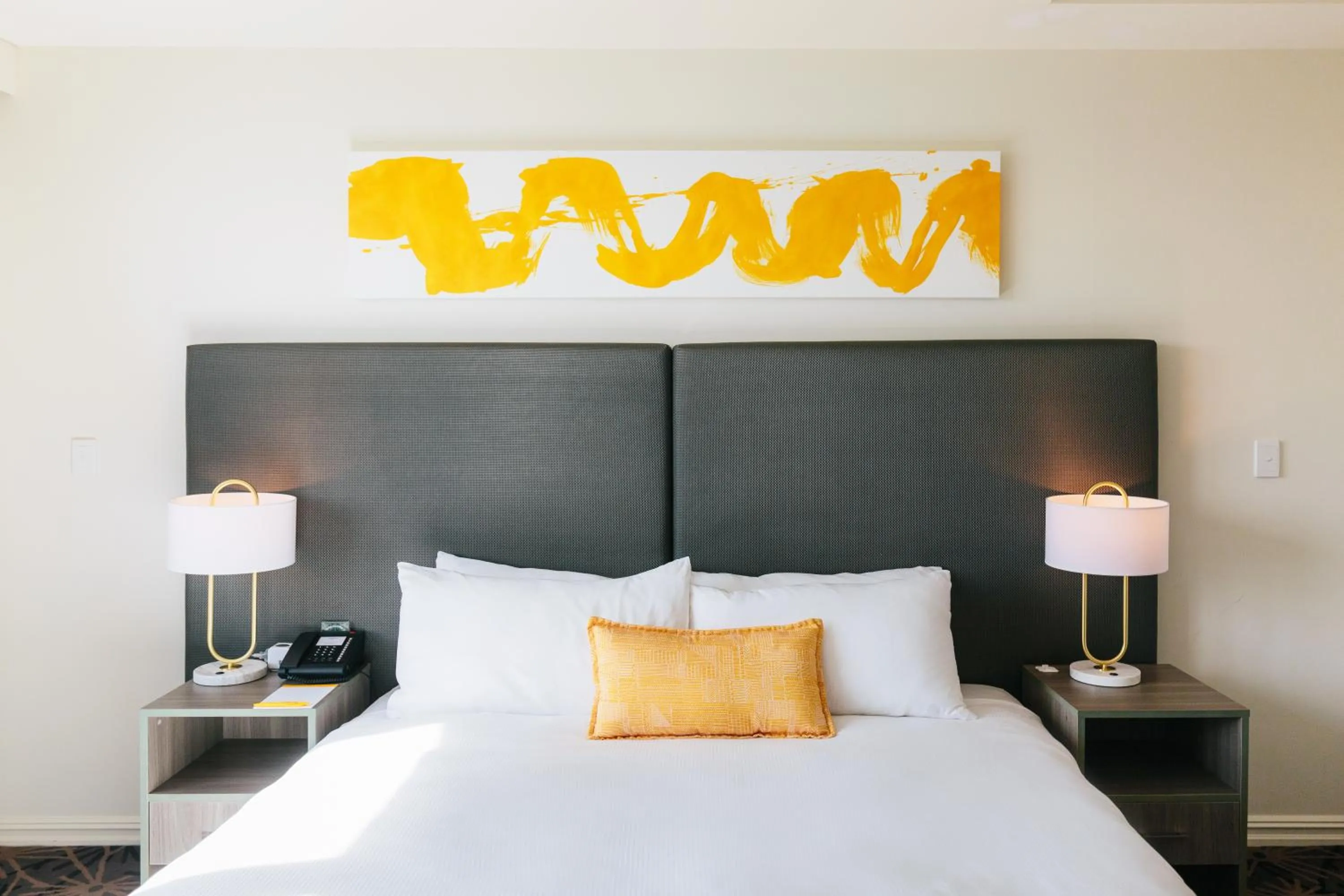 Photo of the whole room, Bed in voco Gold Coast by IHG