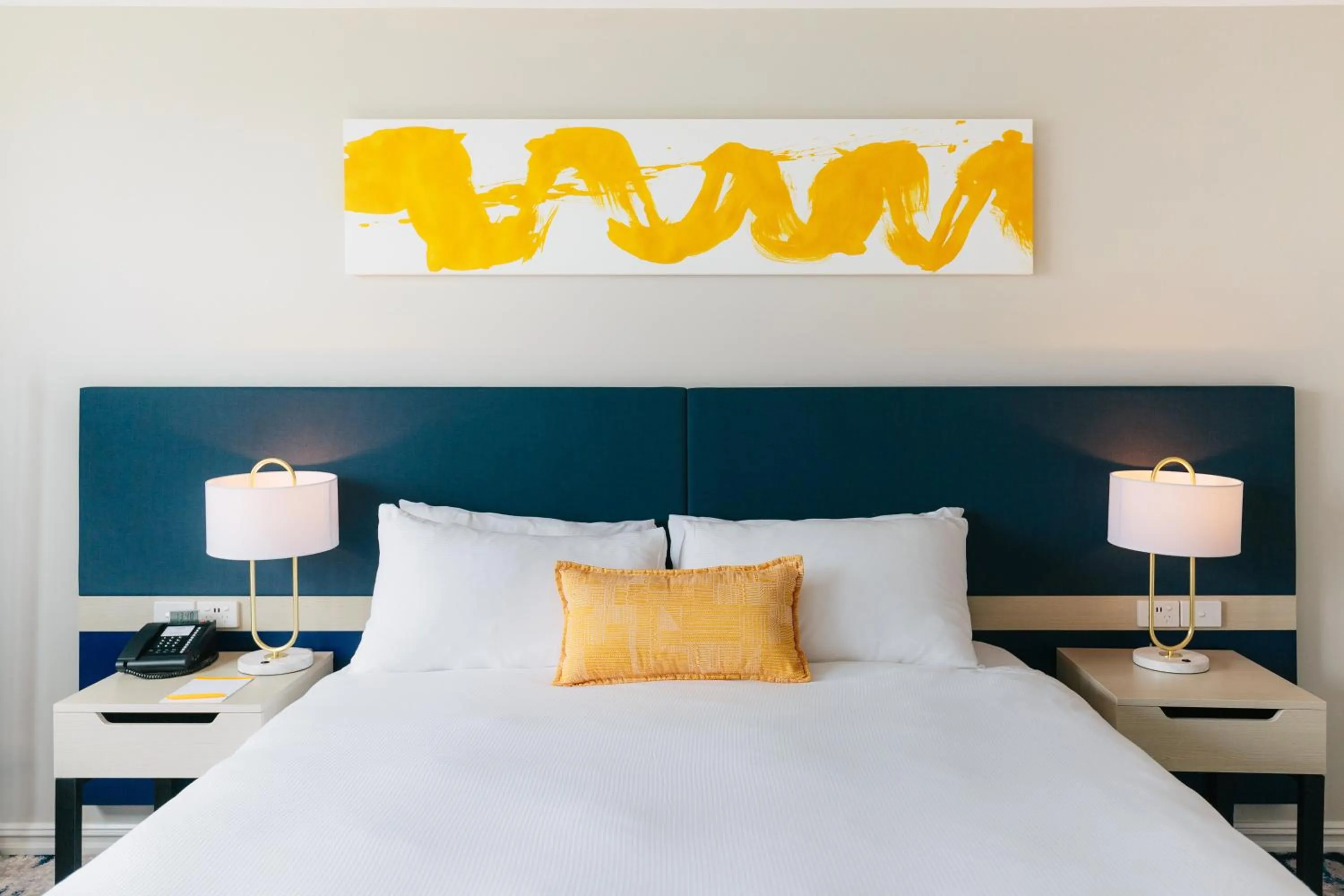 Photo of the whole room, Bed in voco Gold Coast by IHG