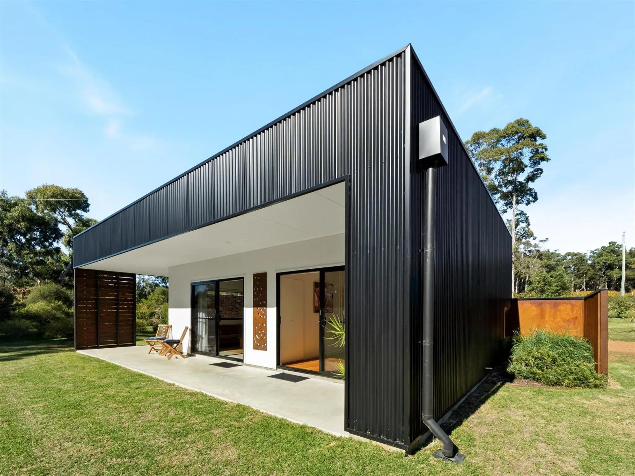 Property building in Simala Retreat