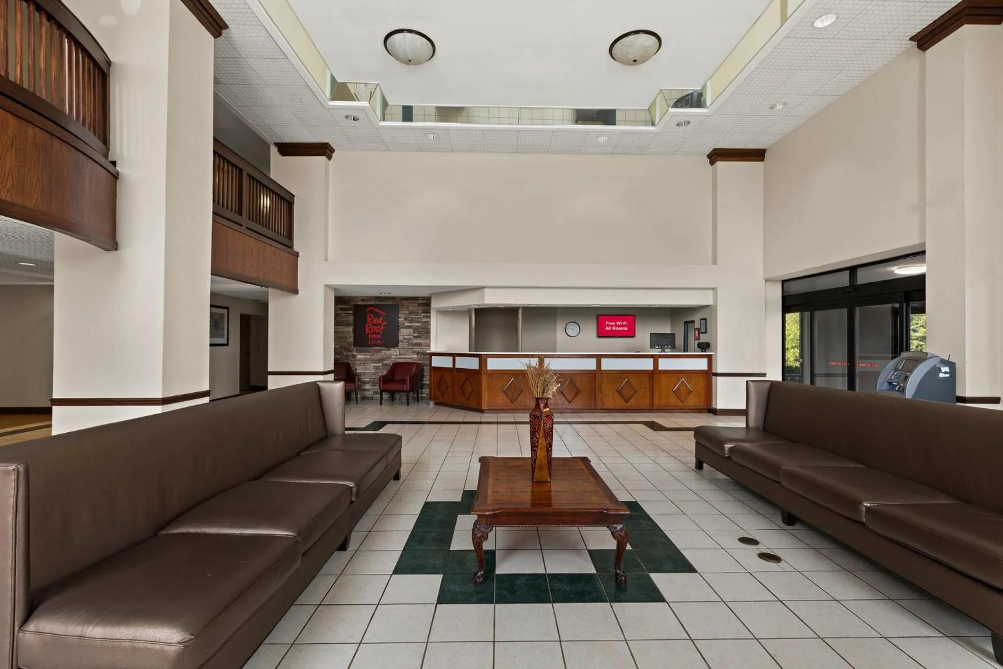 Lobby or reception in Red Roof Inn & Suites Newnan
