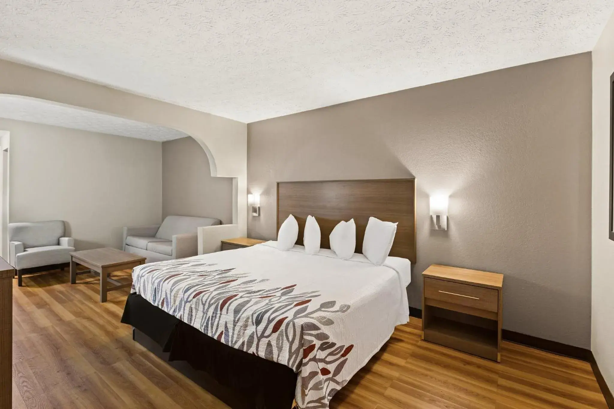 Photo of the whole room, Bed in Red Roof Inn & Suites Newnan Photo of the whole room, Bed in Red Roof Inn & Suites Newnan