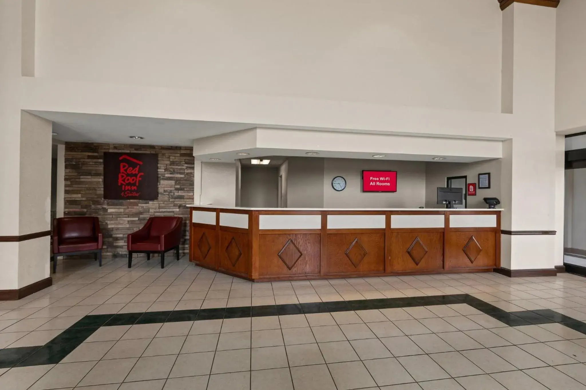 Lobby or reception in Red Roof Inn & Suites Newnan Lobby or reception in Red Roof Inn & Suites Newnan