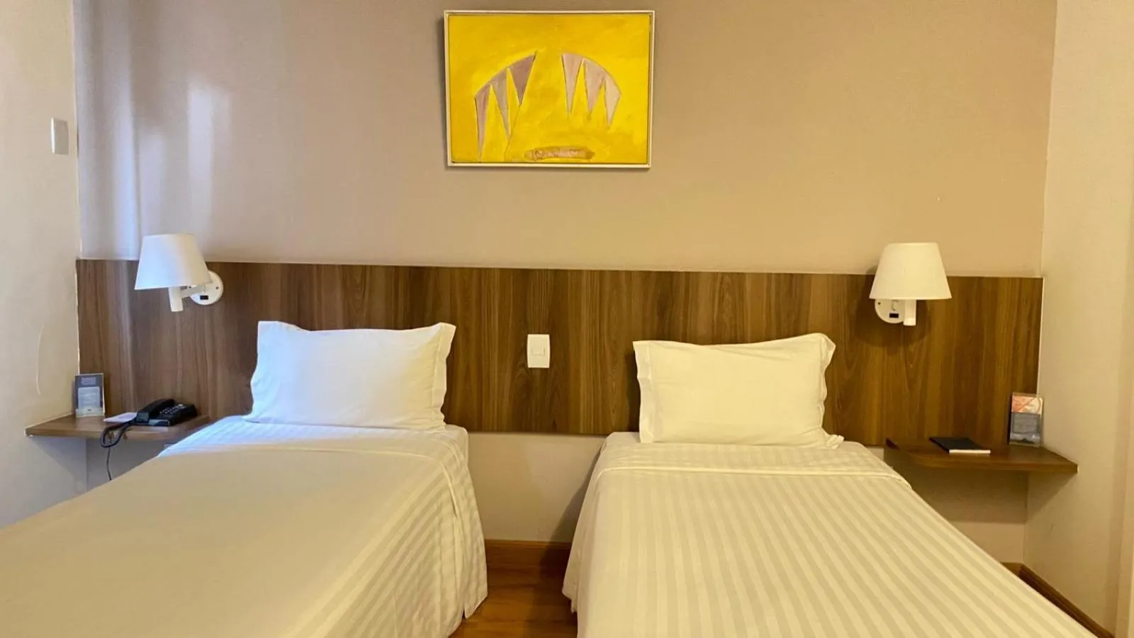 Bed in Camaçari Plaza Hotel