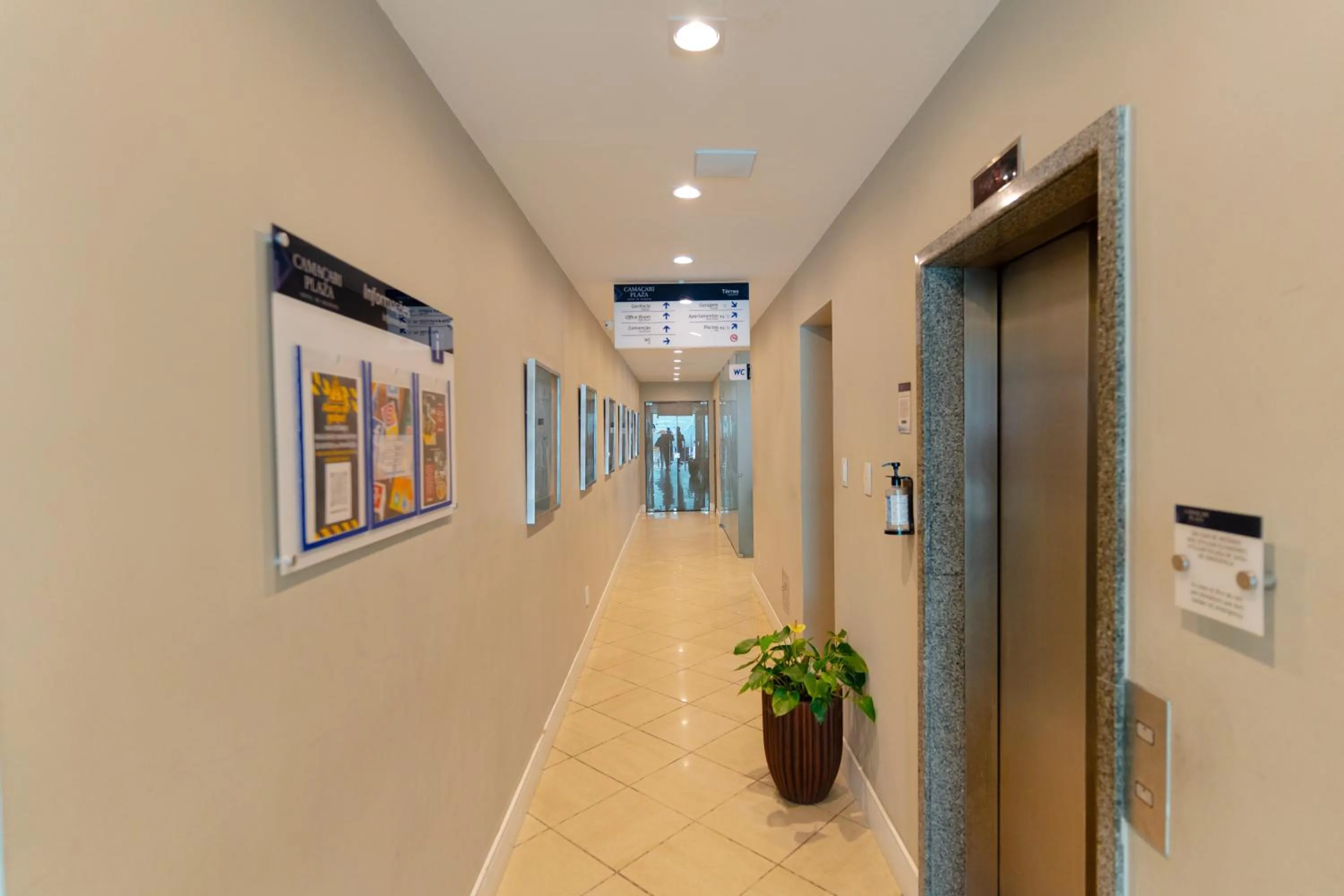 Property building in Camaçari Plaza Hotel