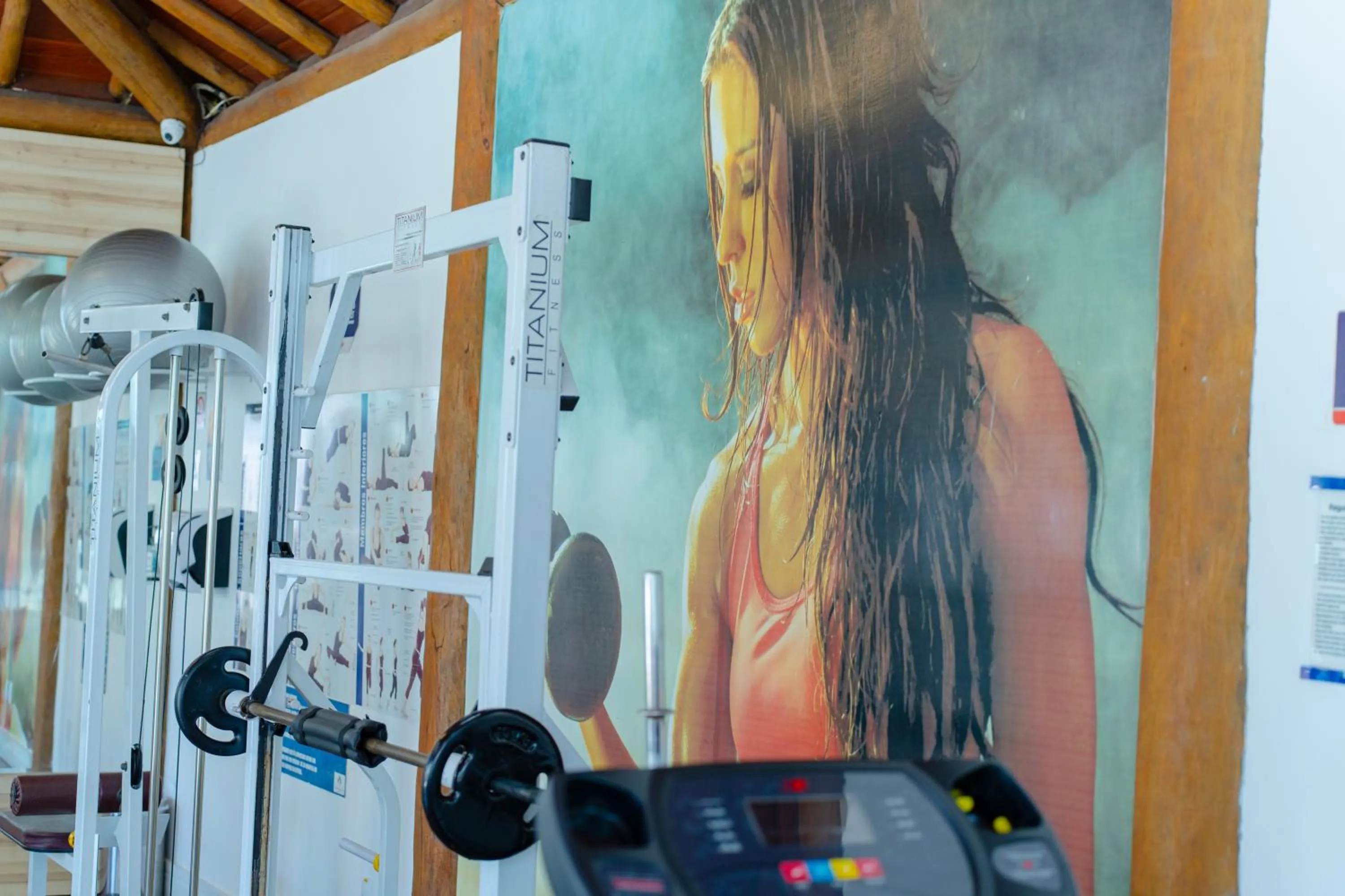 Fitness centre/facilities in Camaçari Plaza Hotel