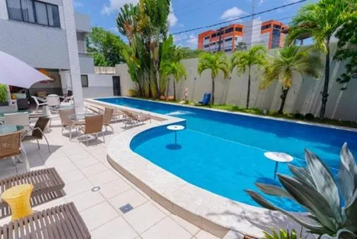 Swimming pool in Camaçari Plaza Hotel