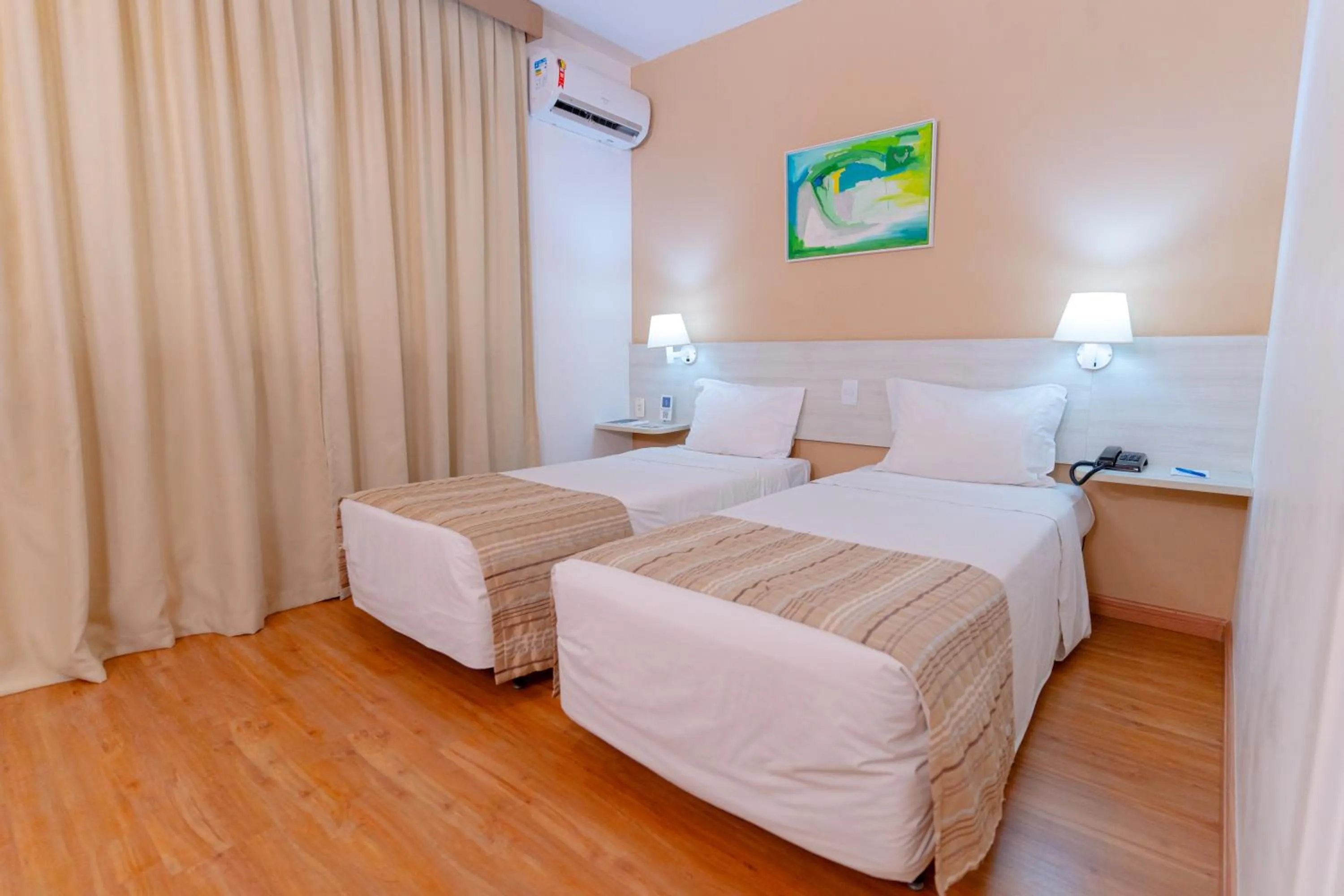 Bed in Camaçari Plaza Hotel