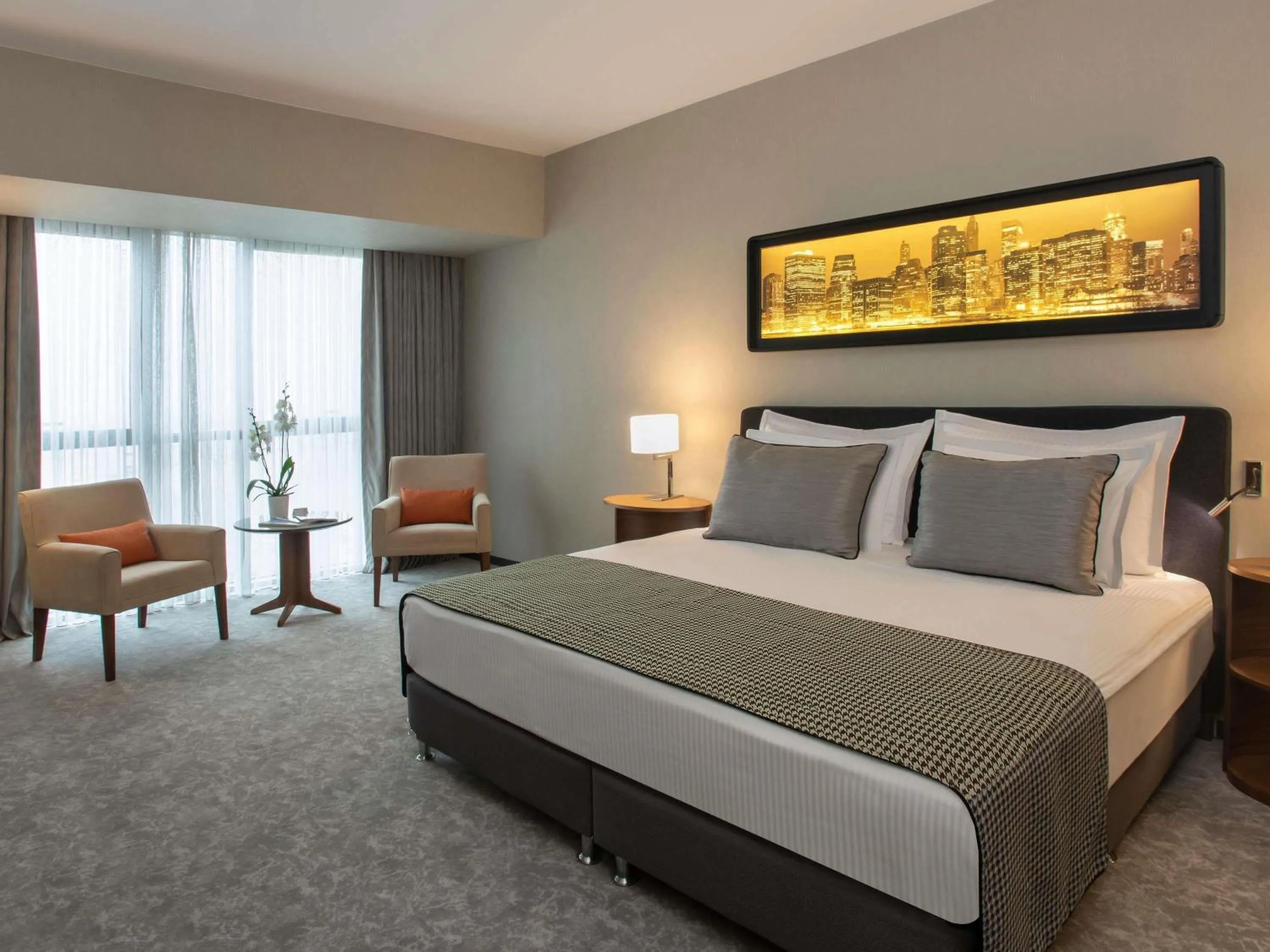 Bedroom, Bed in Movenpick Diyarbakir