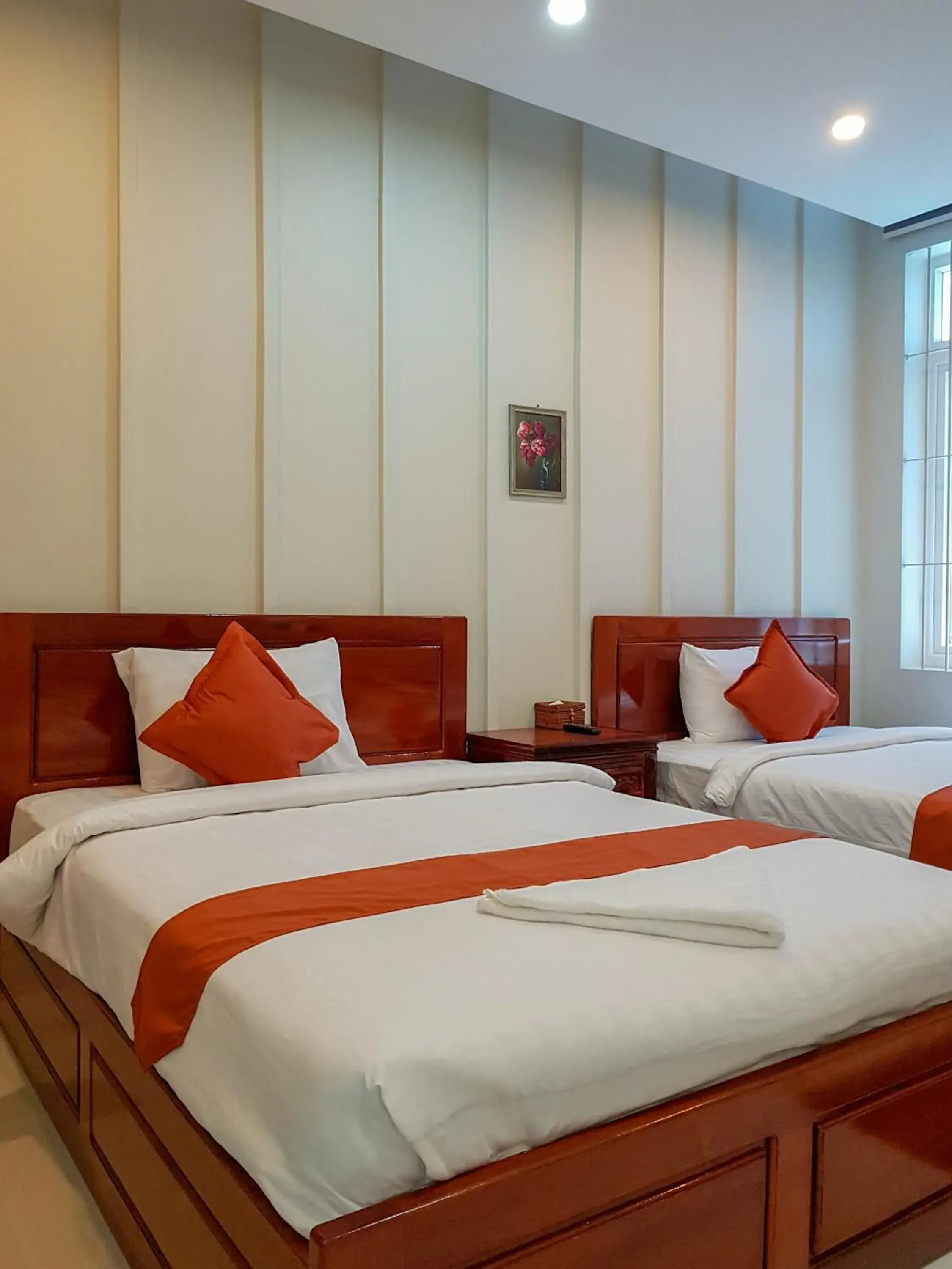 Bed in Montagne Regency Bed in Montagne Regency