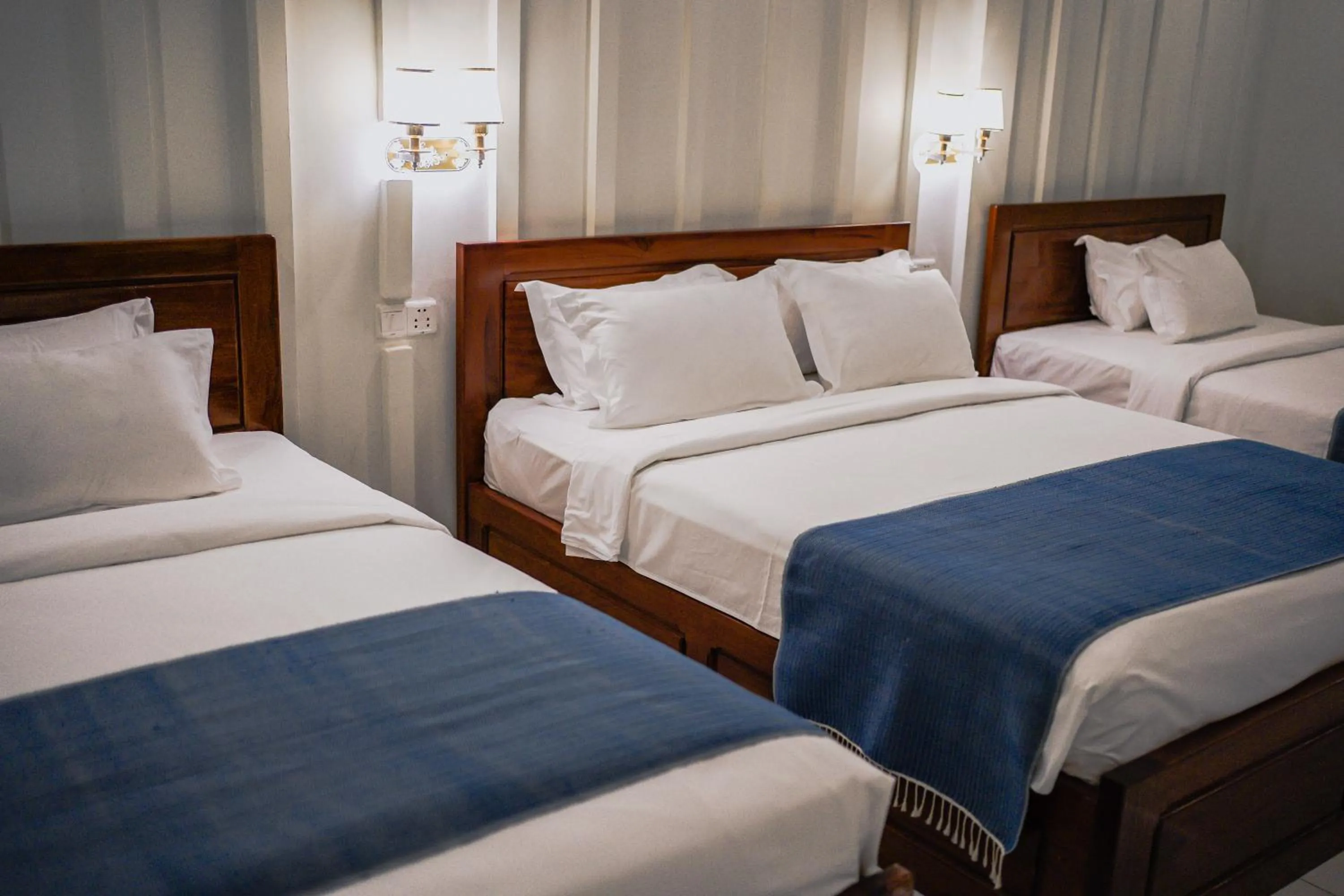 Bed in Montagne Regency