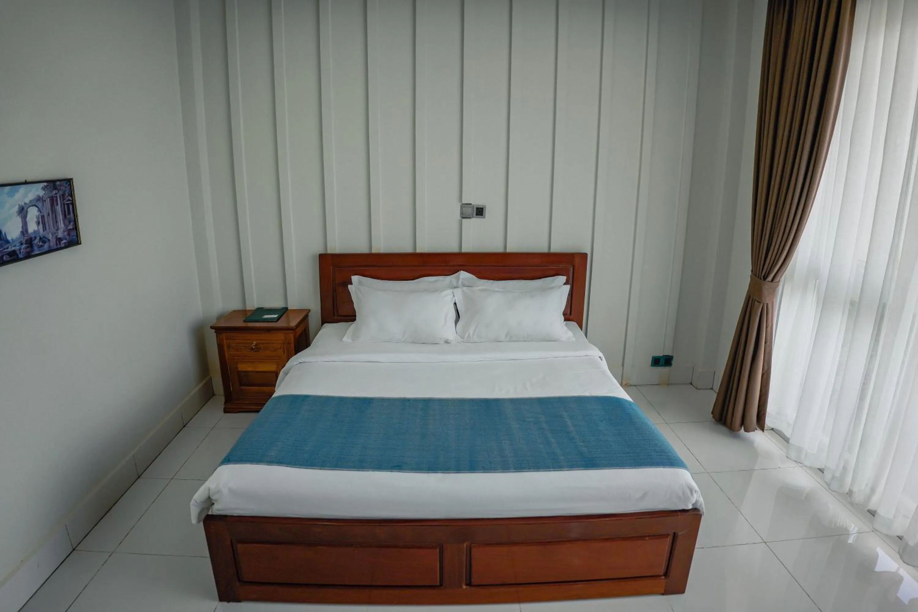 Bed in Montagne Regency