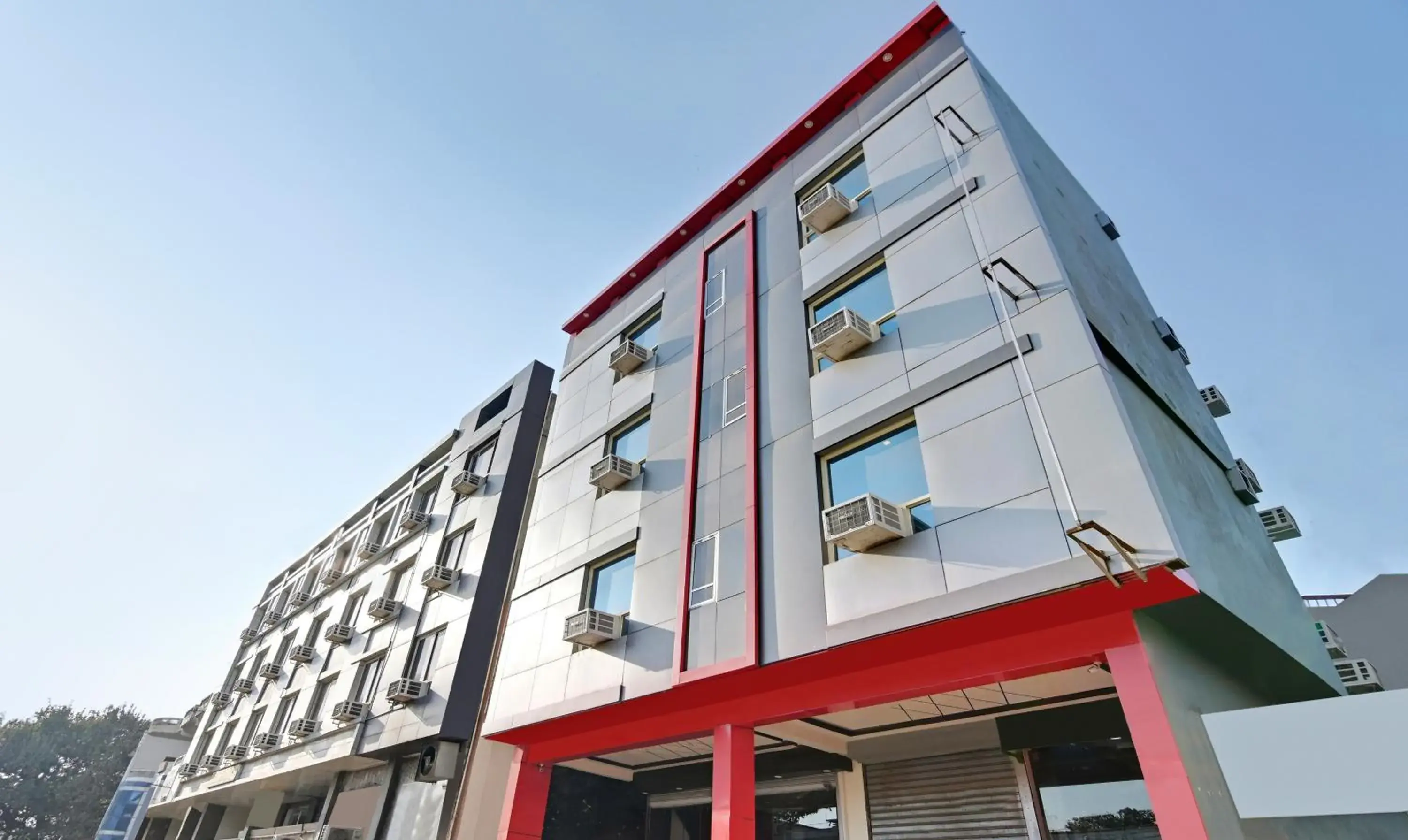 Facade/entrance in Treebo Resto- Near Lucknow Railway Station Facade/entrance in Treebo Resto- Near Lucknow Railway Station