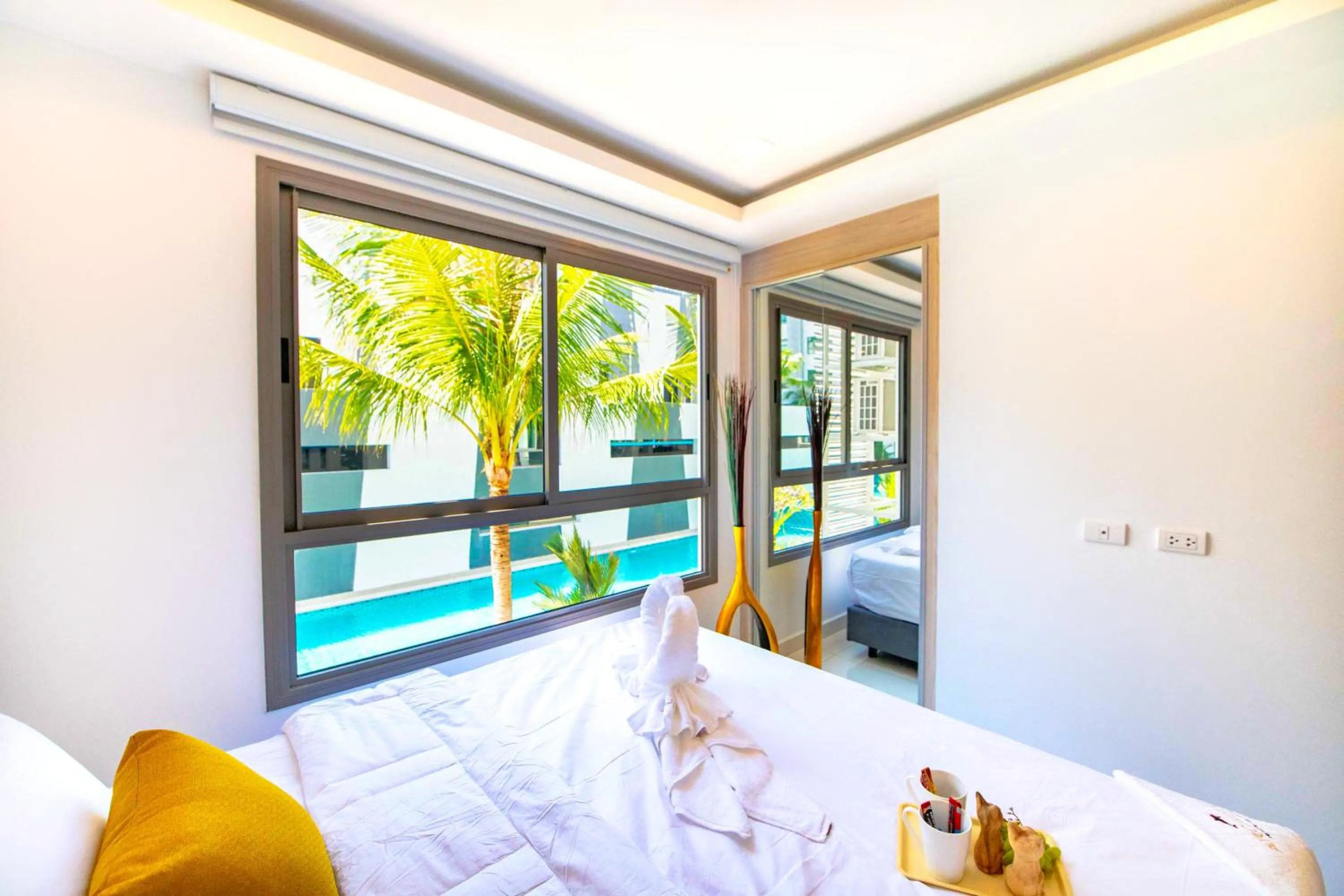 TV and multimedia in Arcadia Beach Resort Pattaya