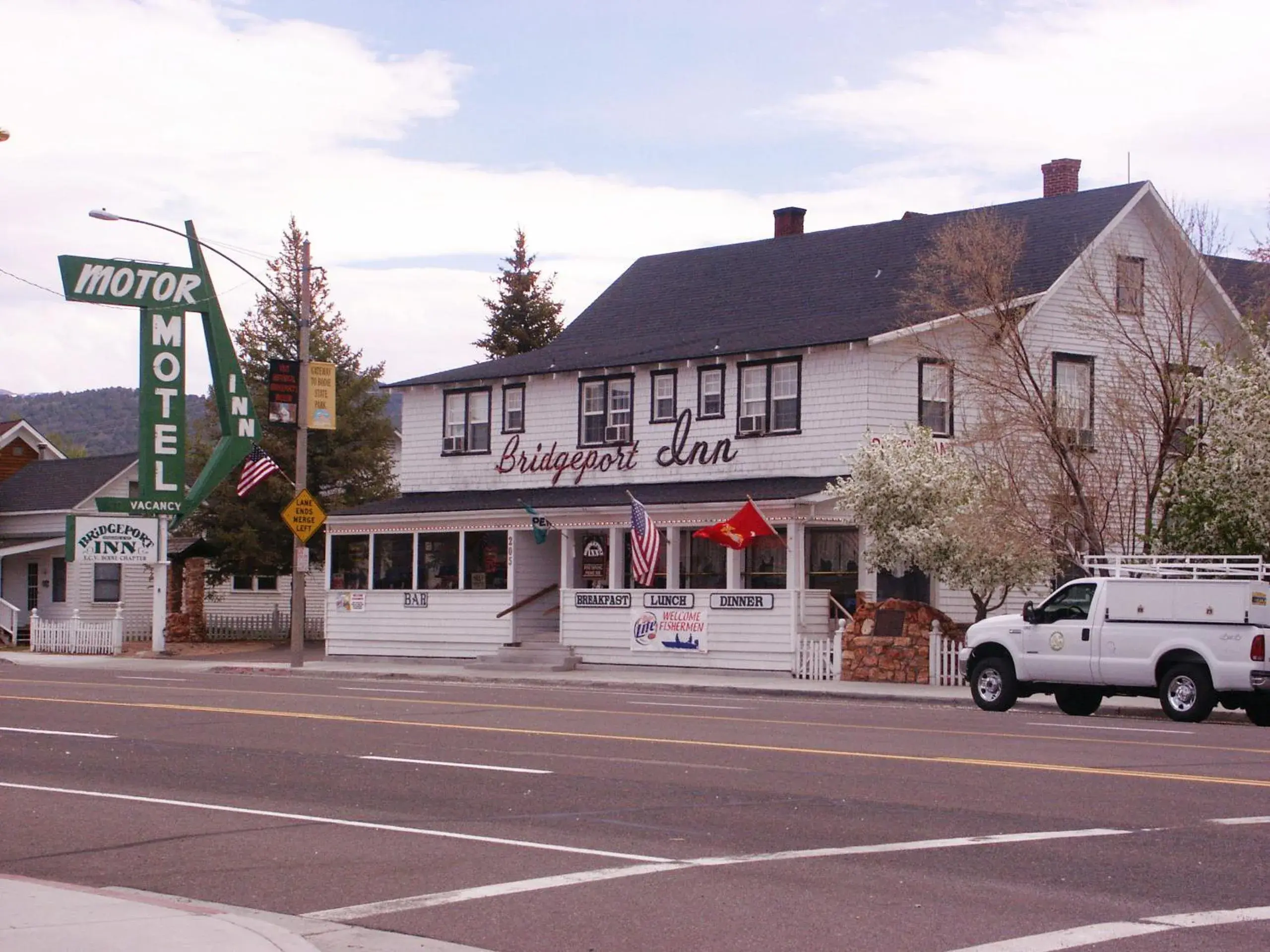 Bridgeport Inn Bridgeport Inn