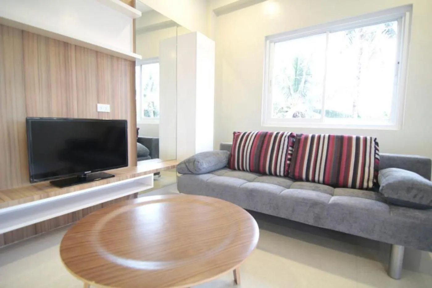 Living room in Z Pad Residences