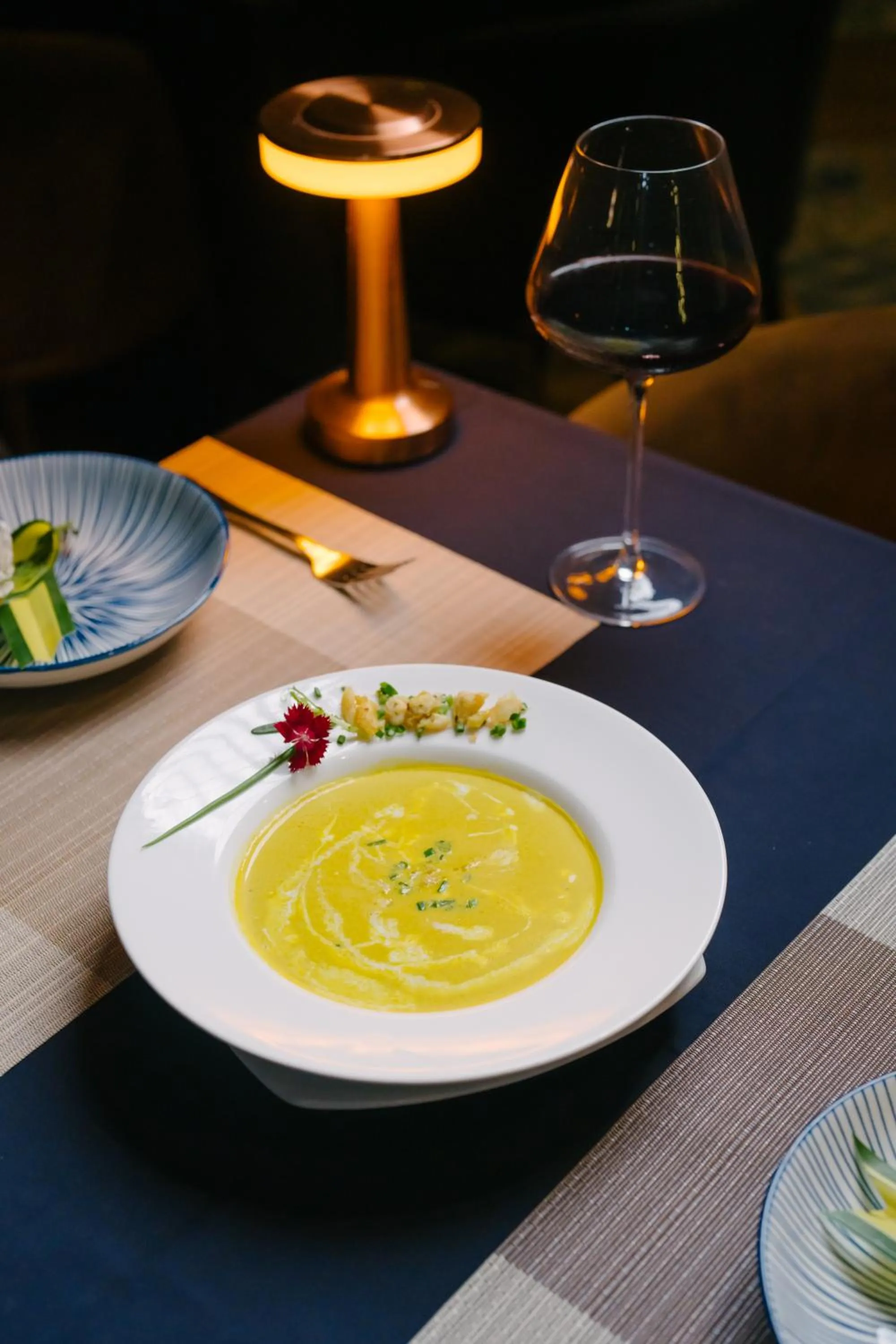 Food and drinks in Rak Elegant Hotel Patong