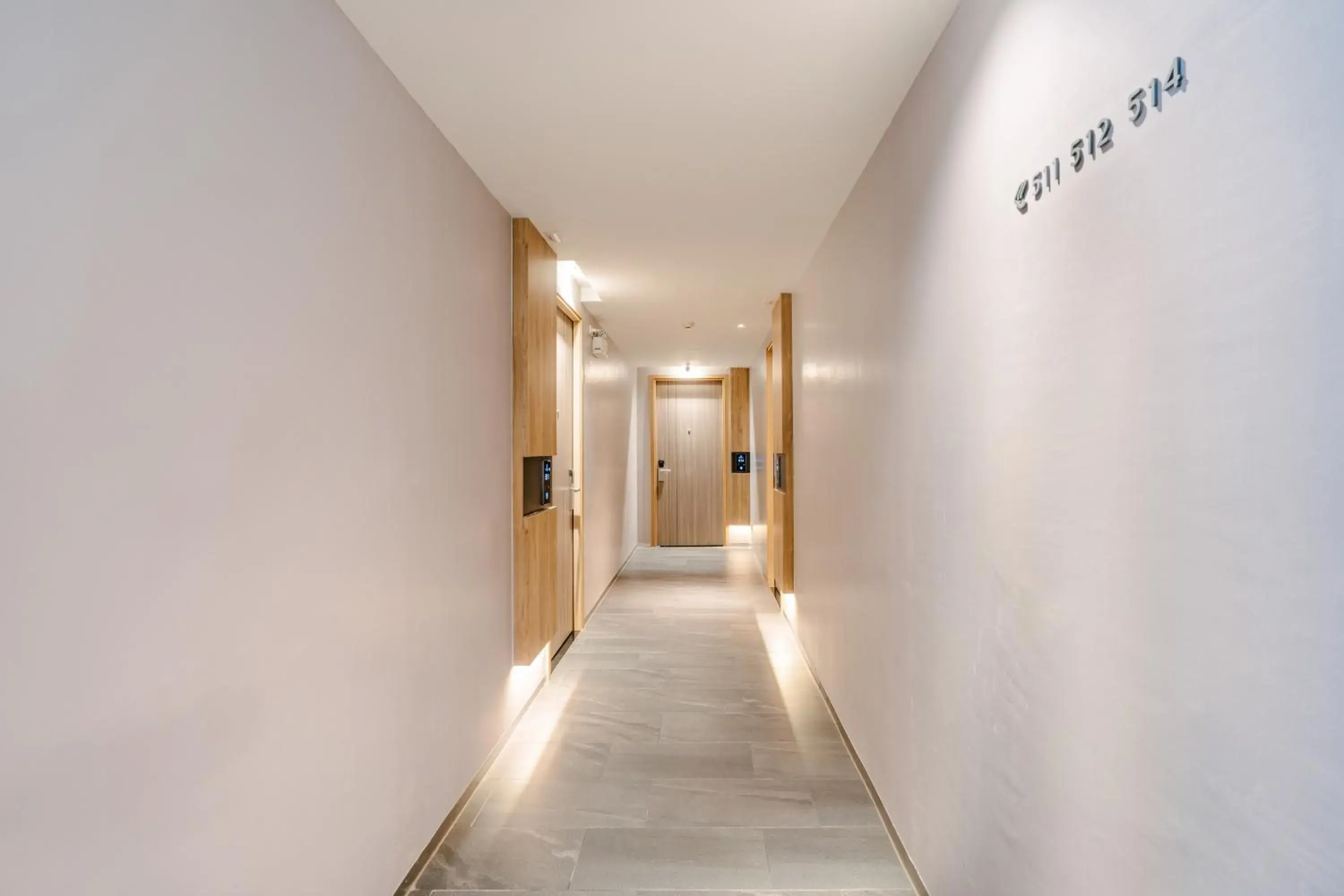 Property building in Rak Elegant Hotel Patong Property building in Rak Elegant Hotel Patong