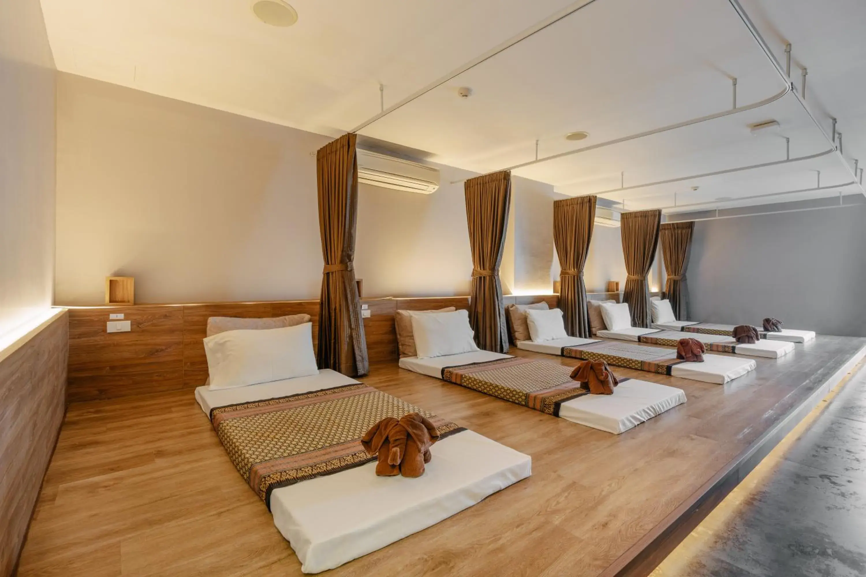 Spa and wellness centre/facilities in Rak Elegant Hotel Patong Spa and wellness centre/facilities in Rak Elegant Hotel Patong