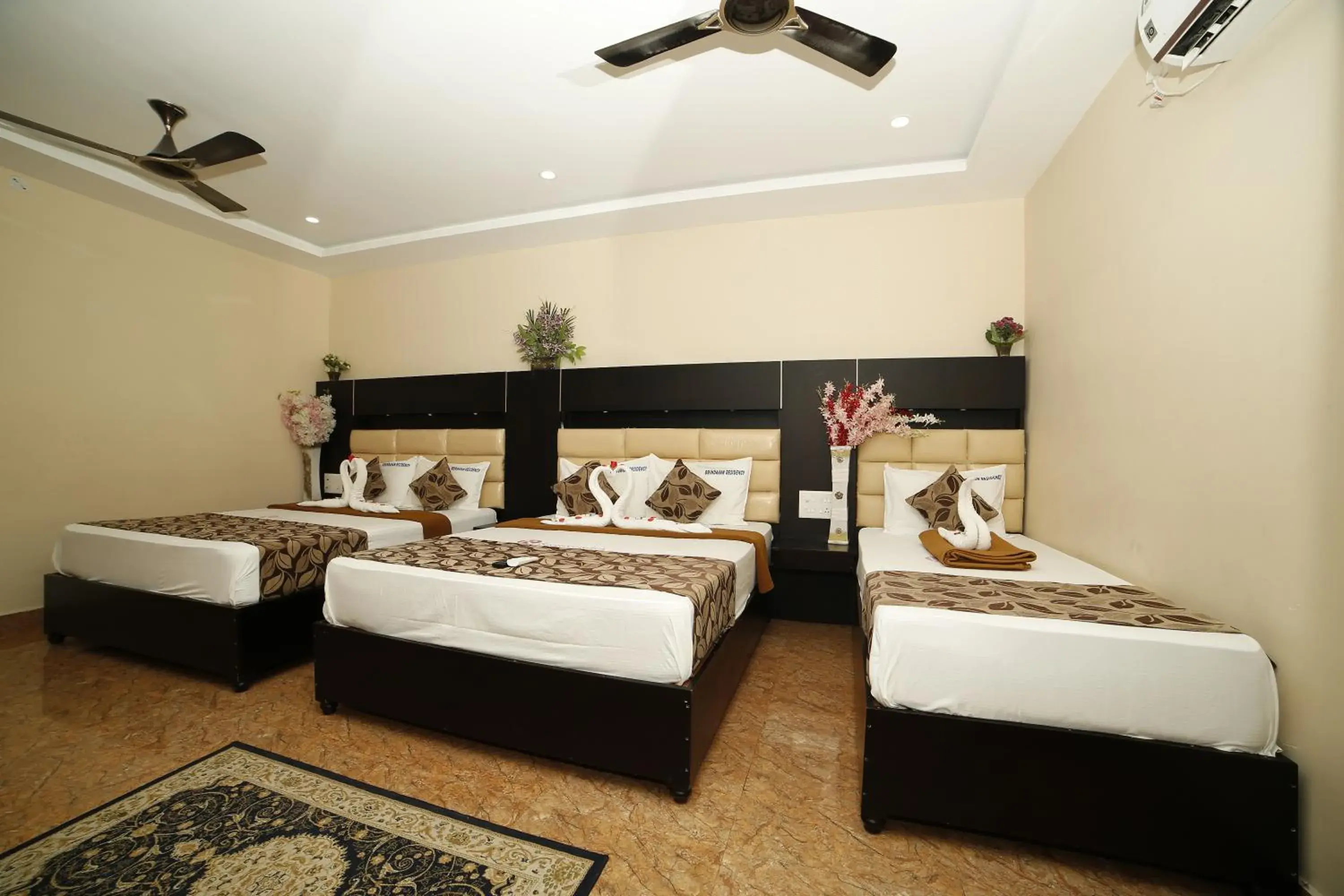 Bed in Hotel Ragavendra Rameswaram Bed in Hotel Ragavendra Rameswaram