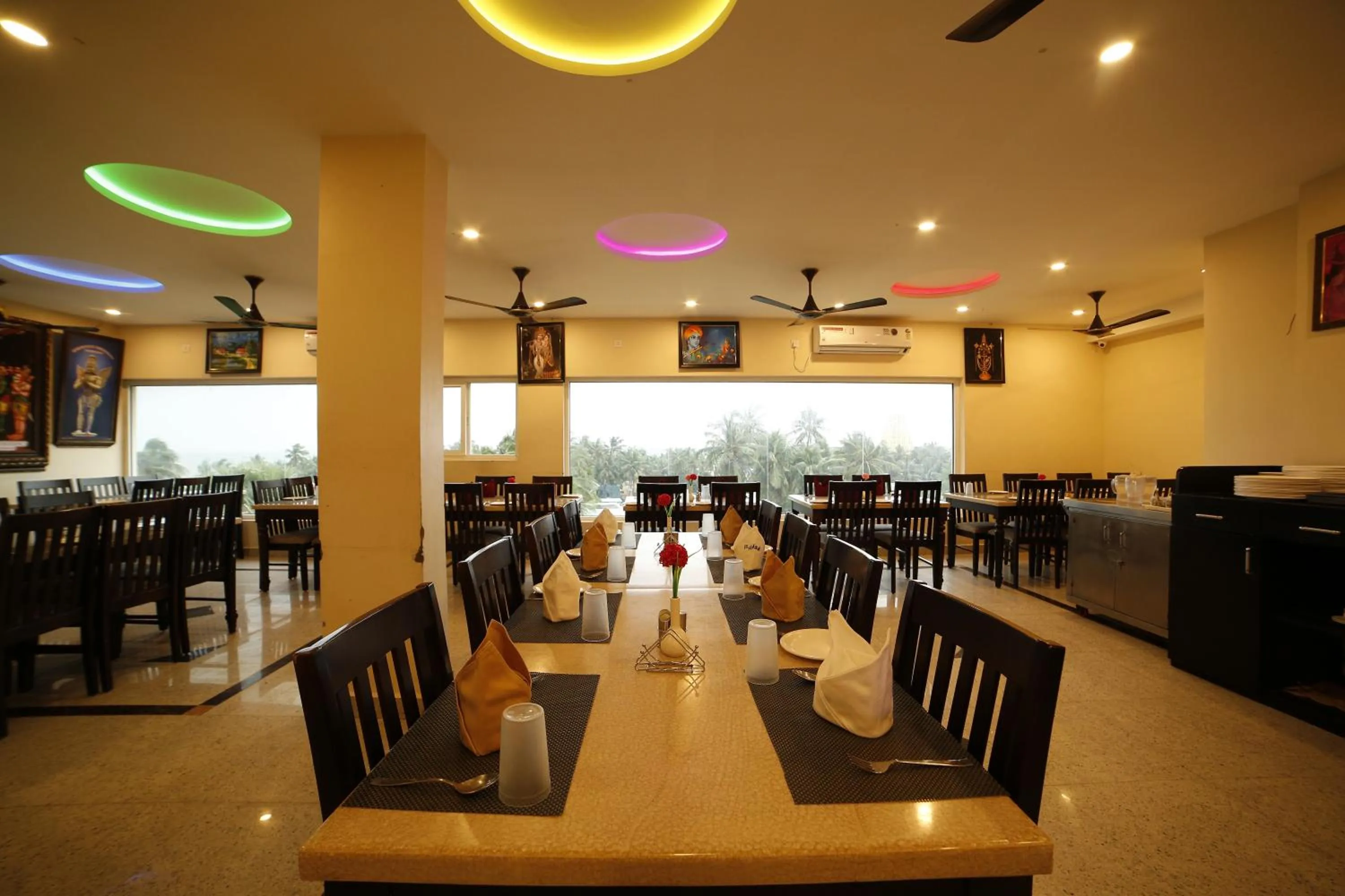 Restaurant/places to eat in Hotel Ragavendra Rameswaram