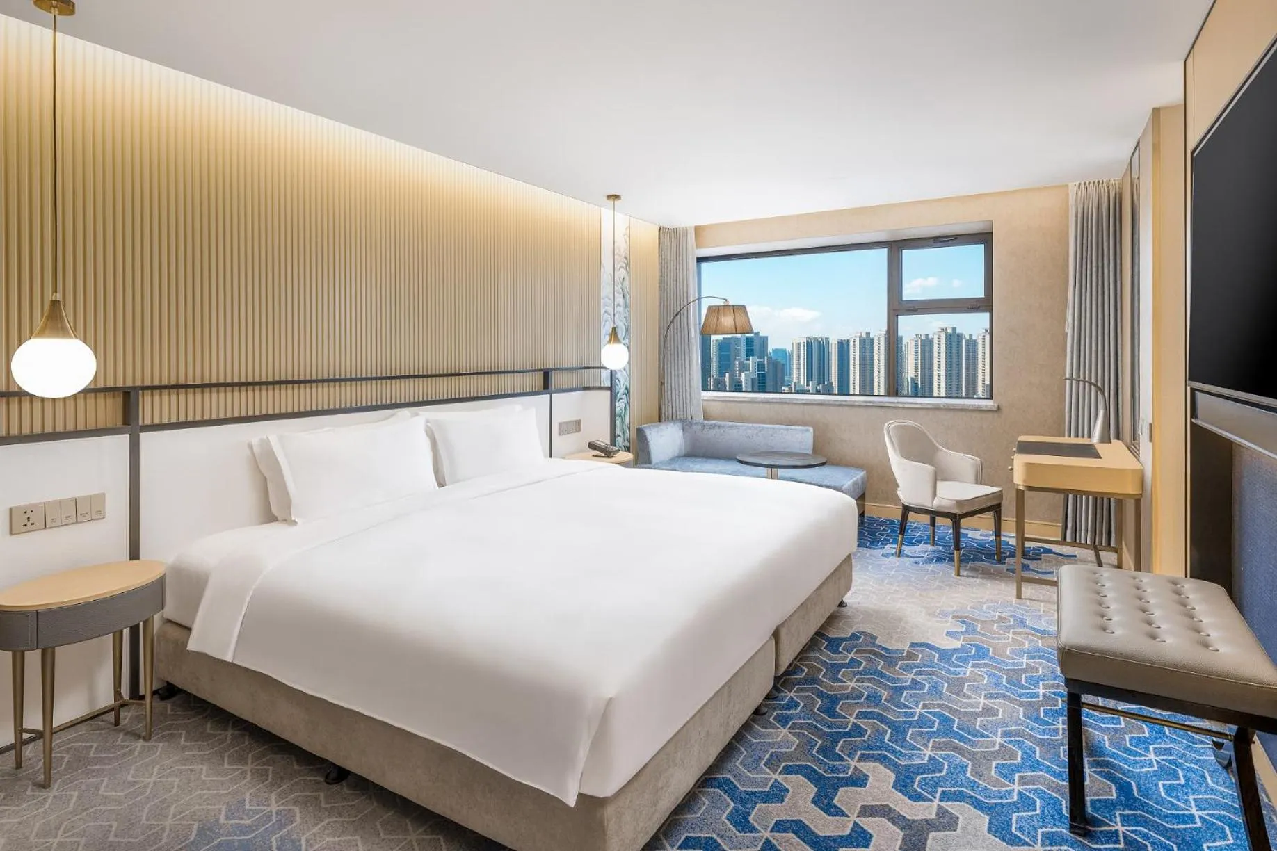 Bedroom, Bed in The Westin Shenyang