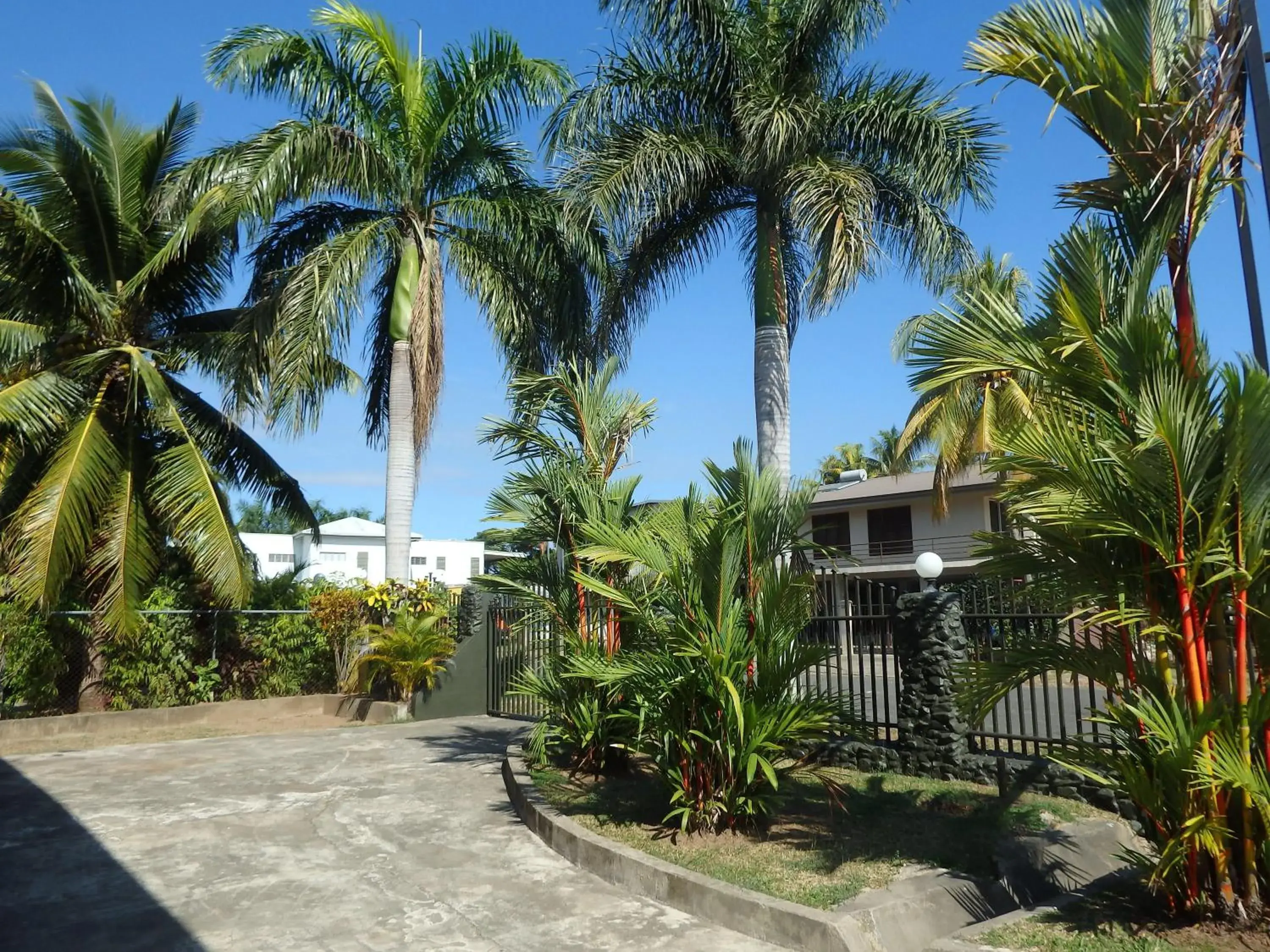 Facade/entrance in Bluewater Lodge Facade/entrance in Bluewater Lodge