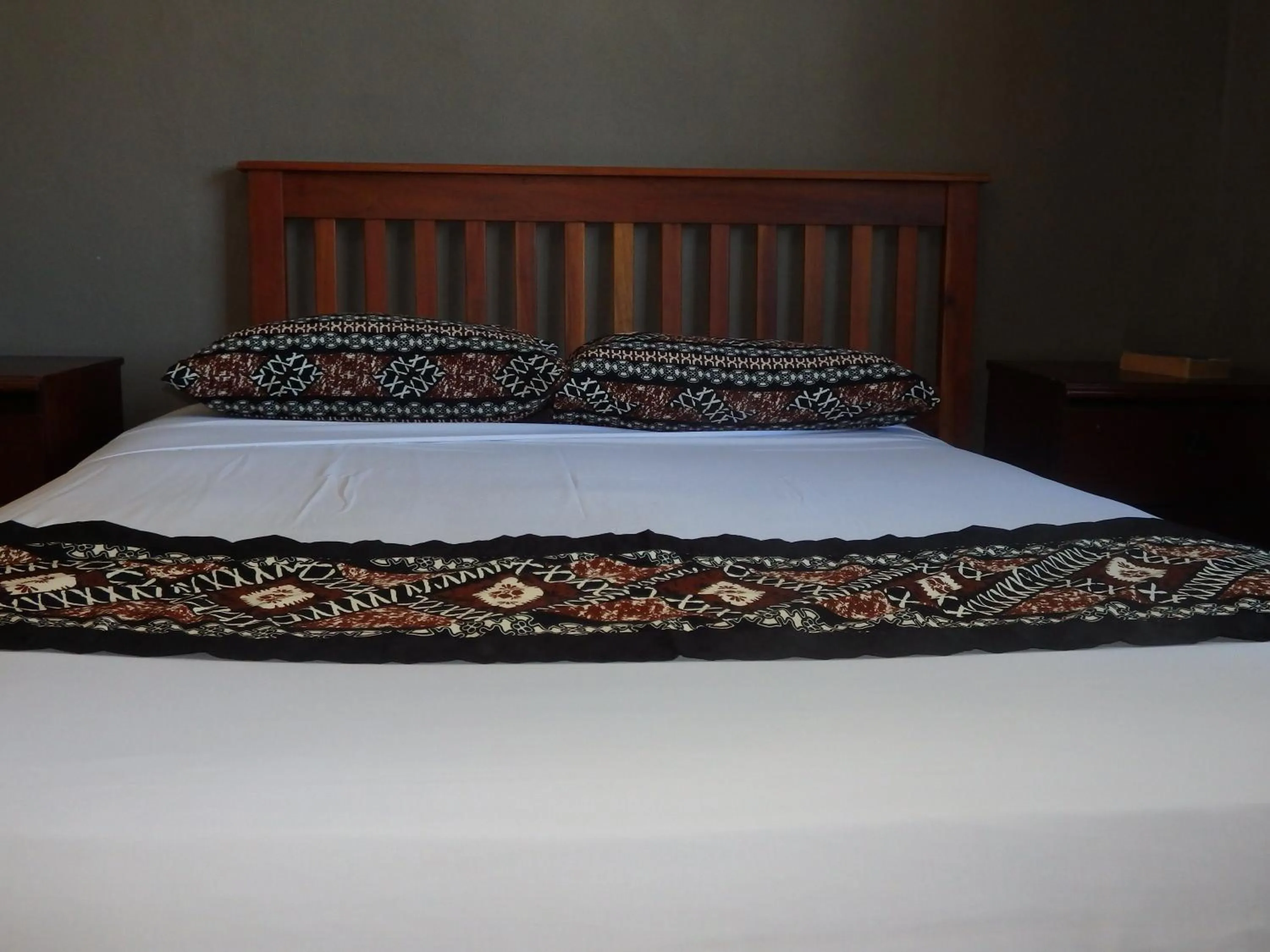 Bed in Bluewater Lodge