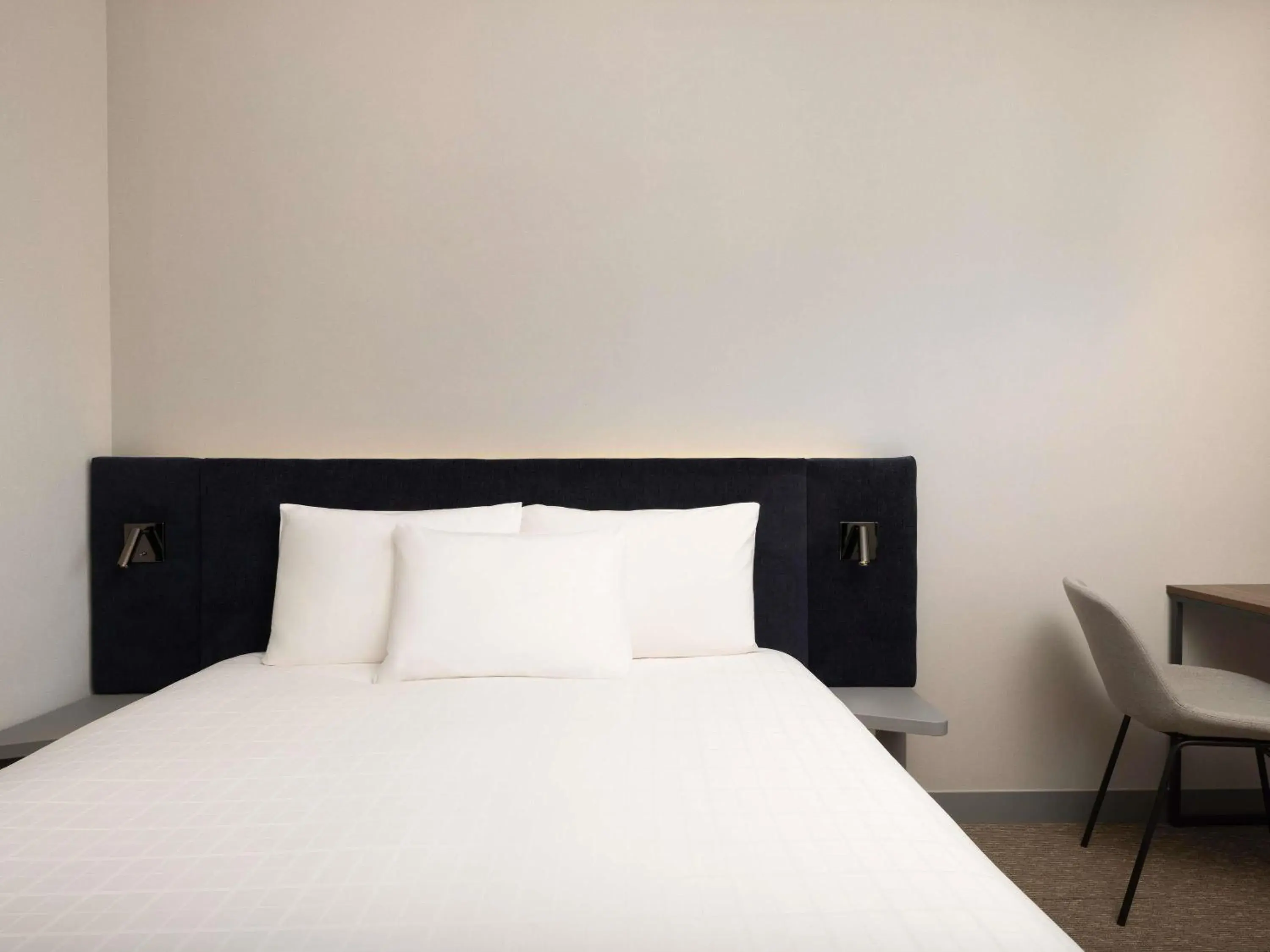 Bedroom, Bed in ibis Ambassador Seoul Insadong-Newly renovated in 2025 Bedroom, Bed in ibis Ambassador Seoul Insadong-Newly renovated in 2025