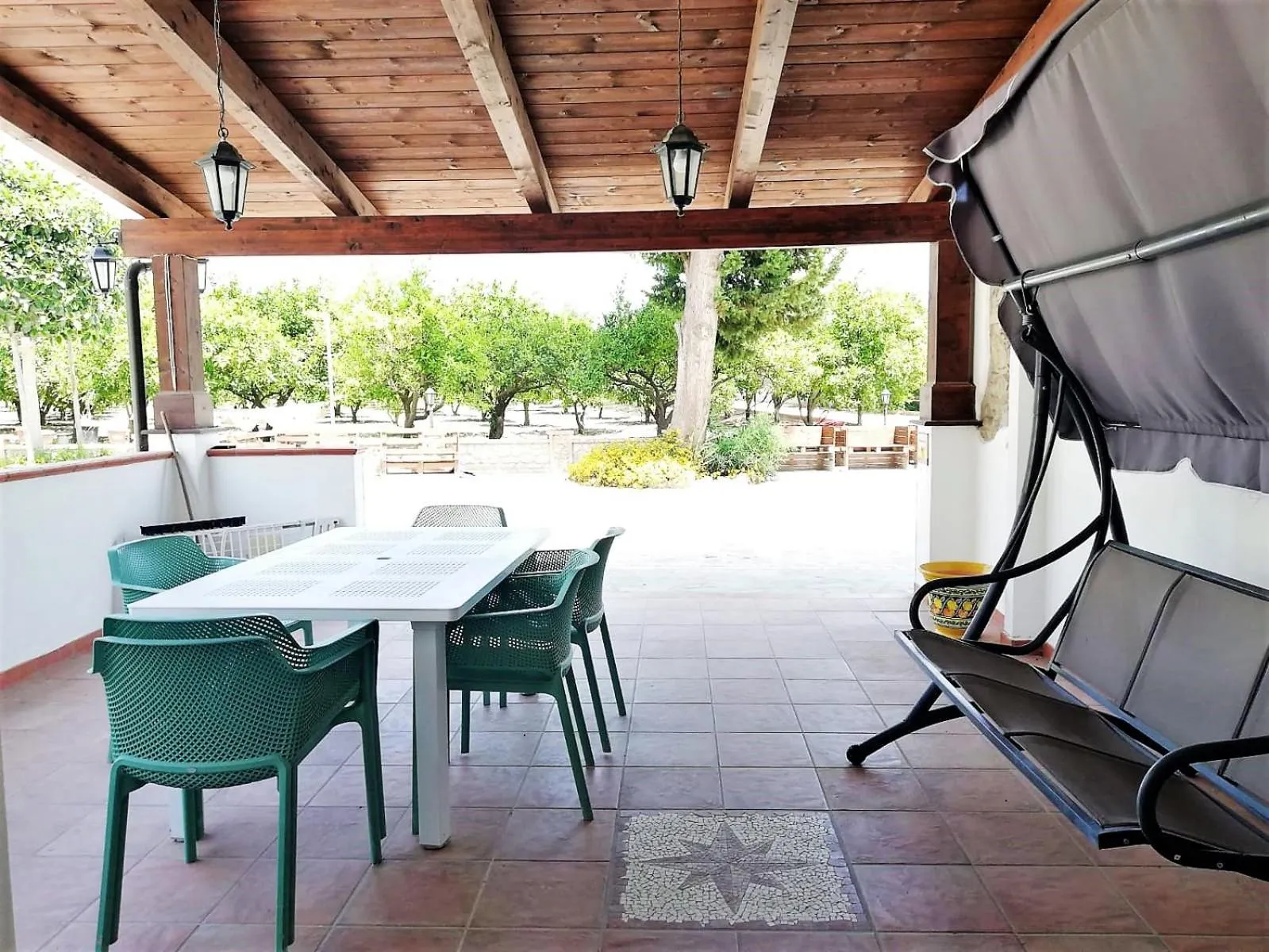 Patio in LudoMar Country Residence - Rooms & Apartments