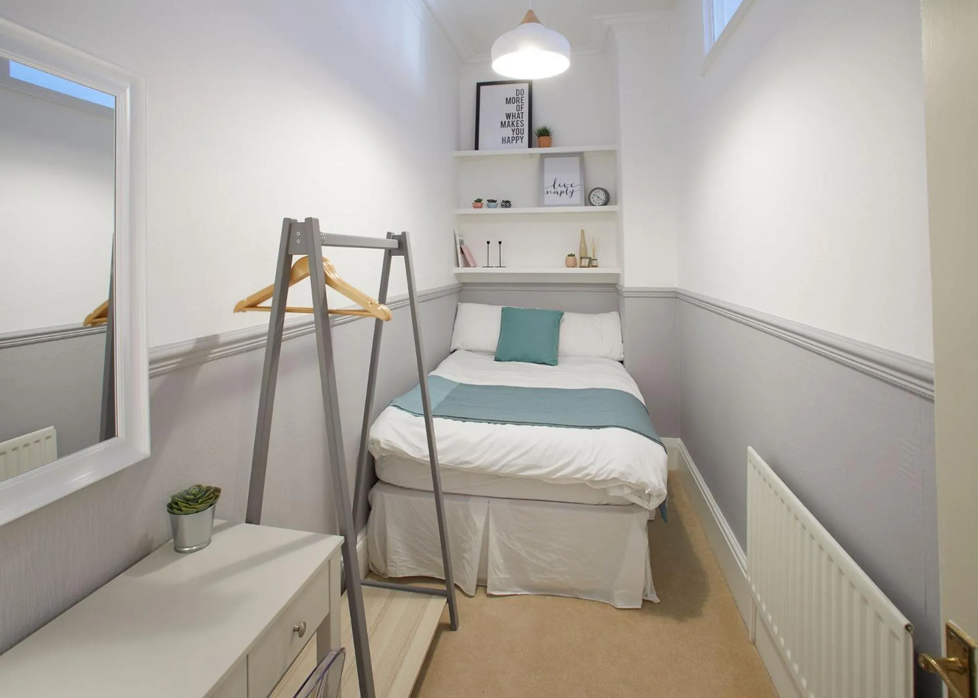 Bedroom in Host & Stay - Havelock Place Apartment