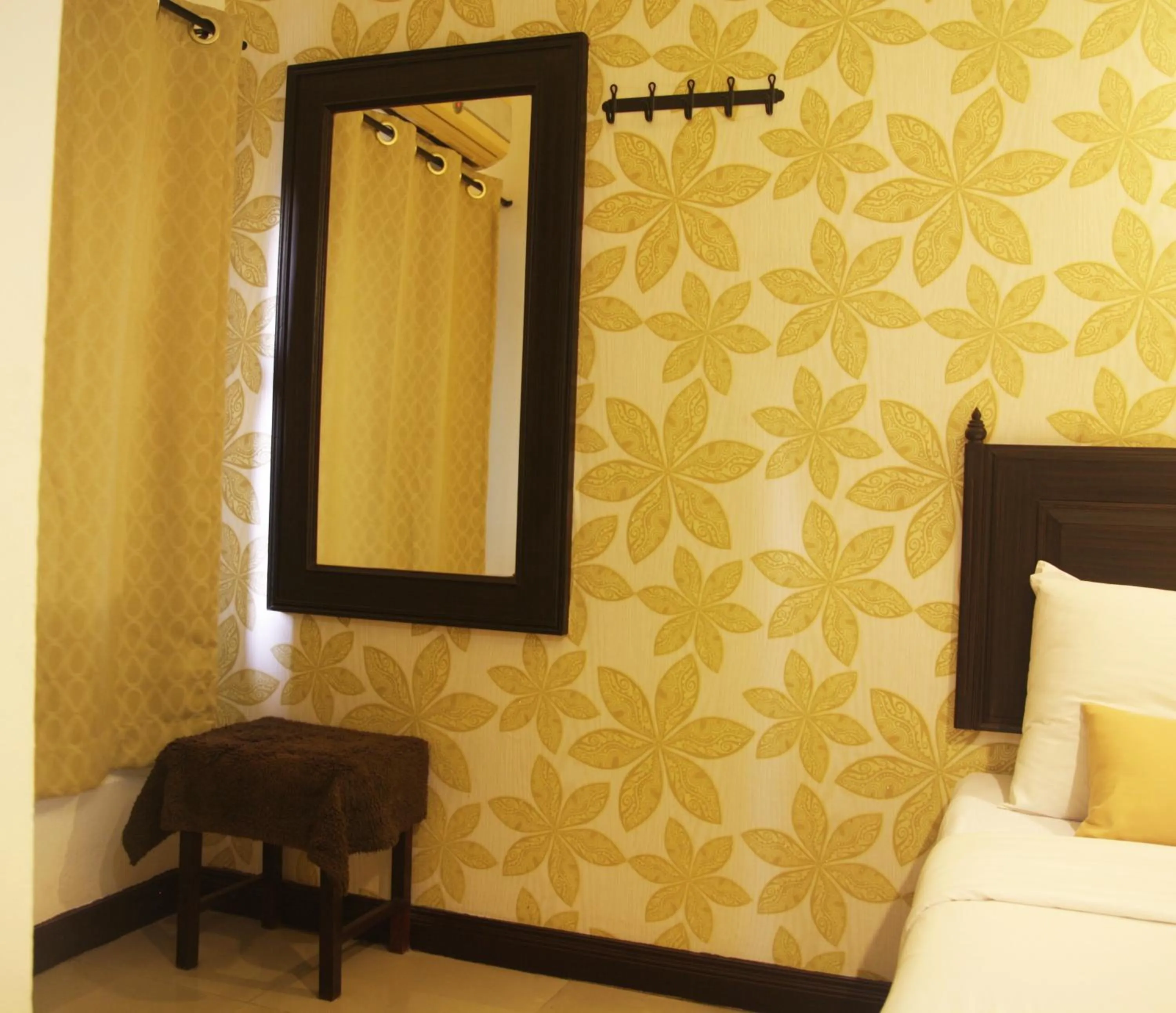 Decorative detail, Bed in Erawan House