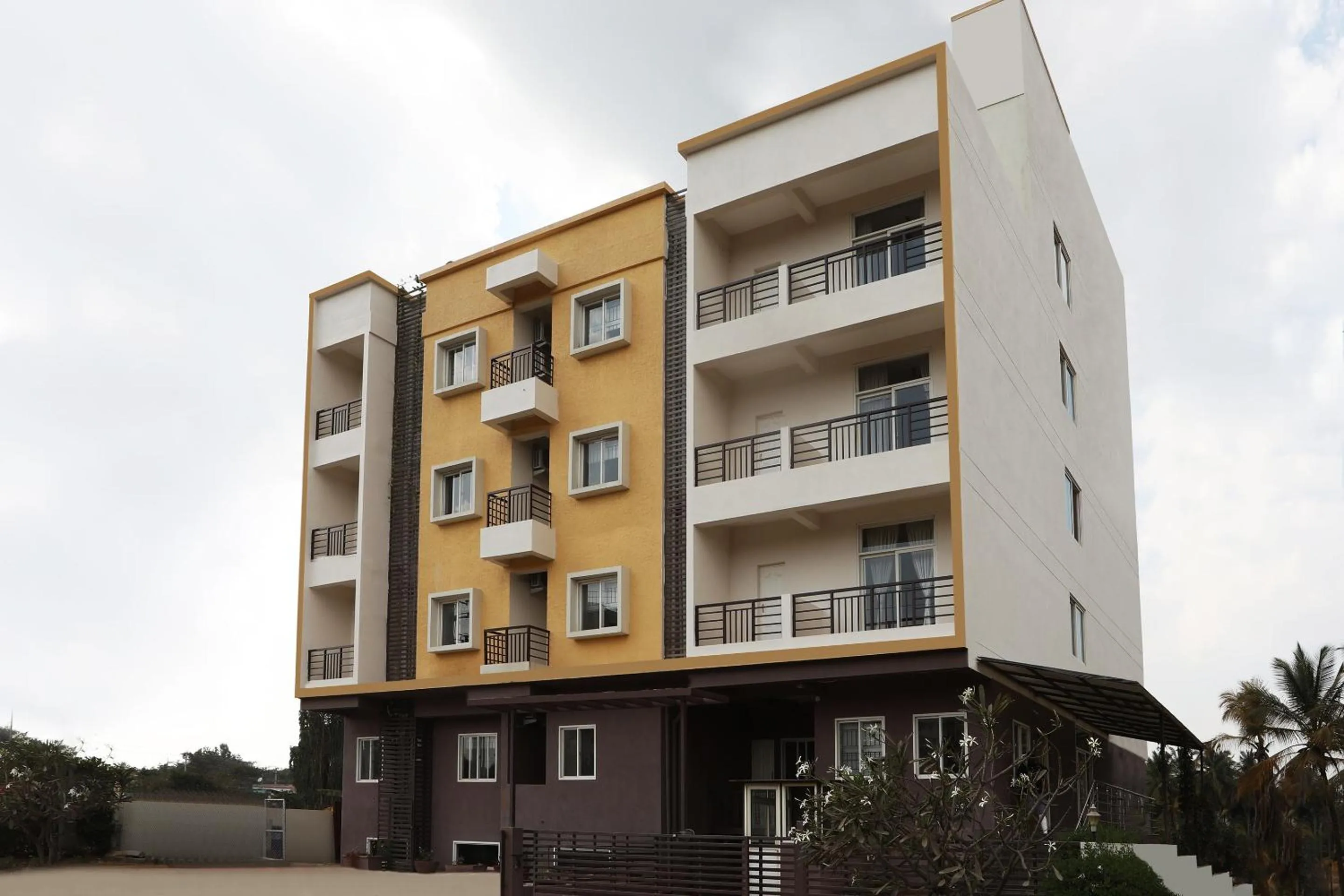 Facade/entrance in Super Hotel O Indra Comforts