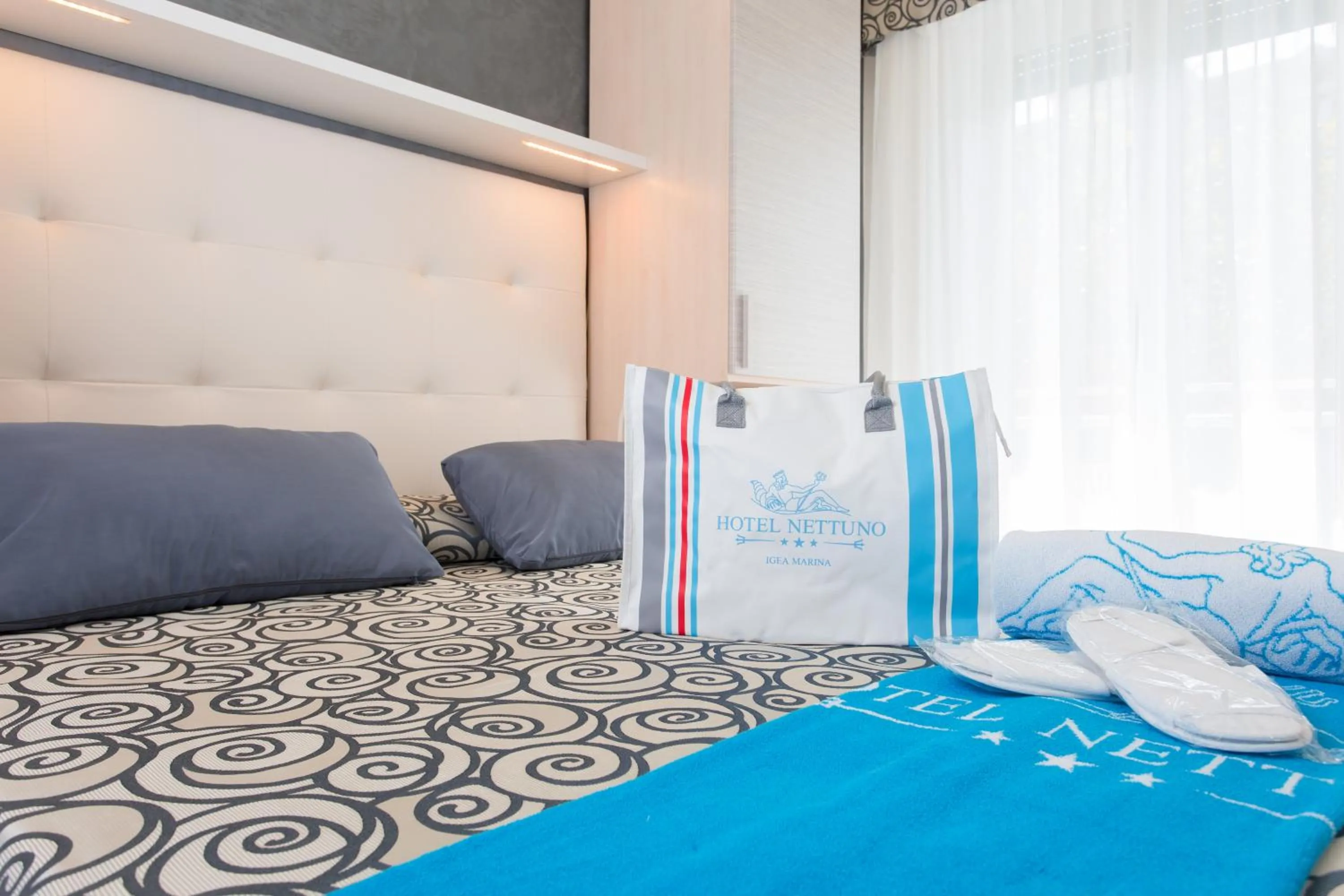 Bed in Hotel Nettuno
